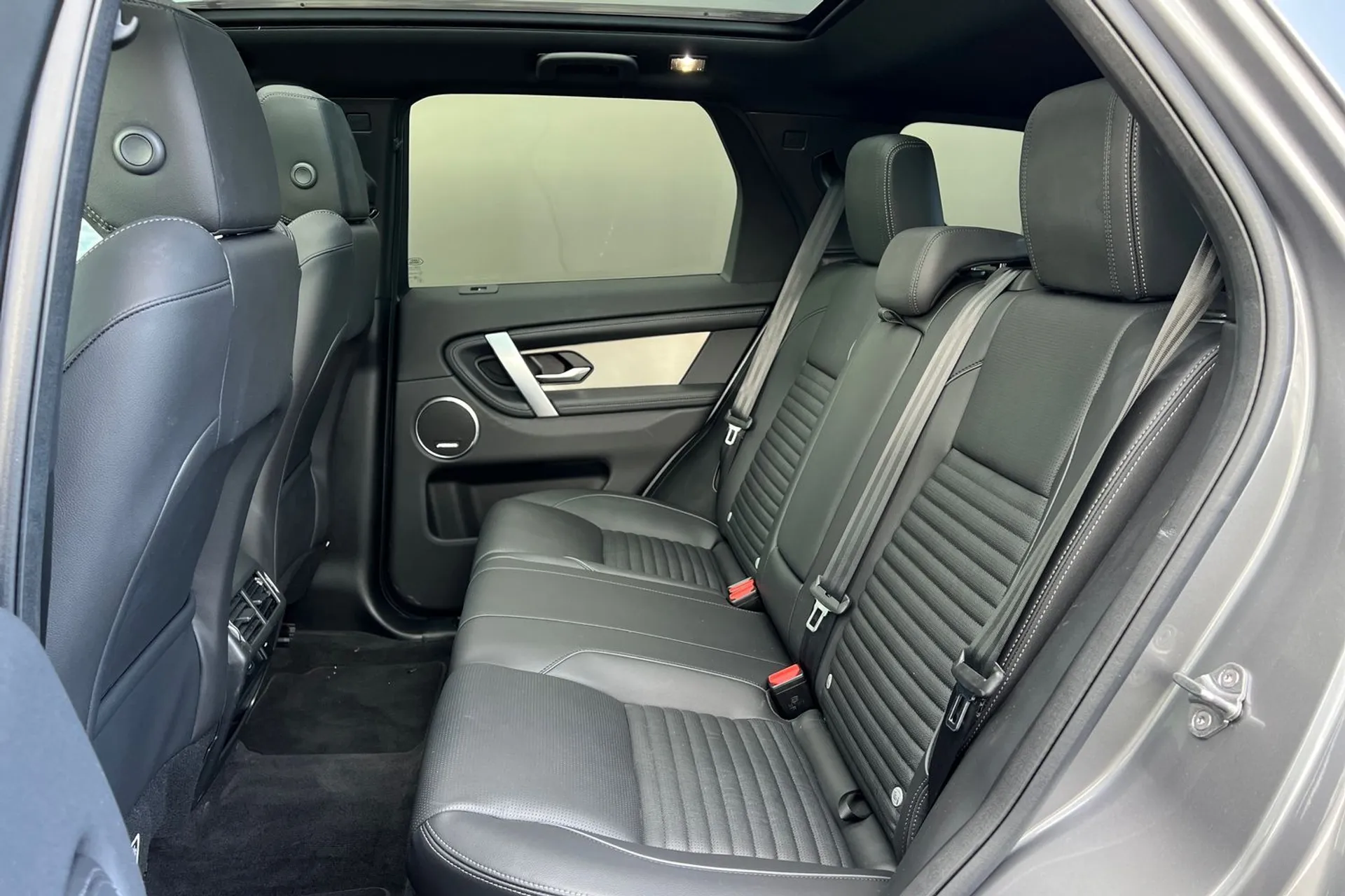 LAND ROVER DISCOVERY SPORT thumbnail image number 42