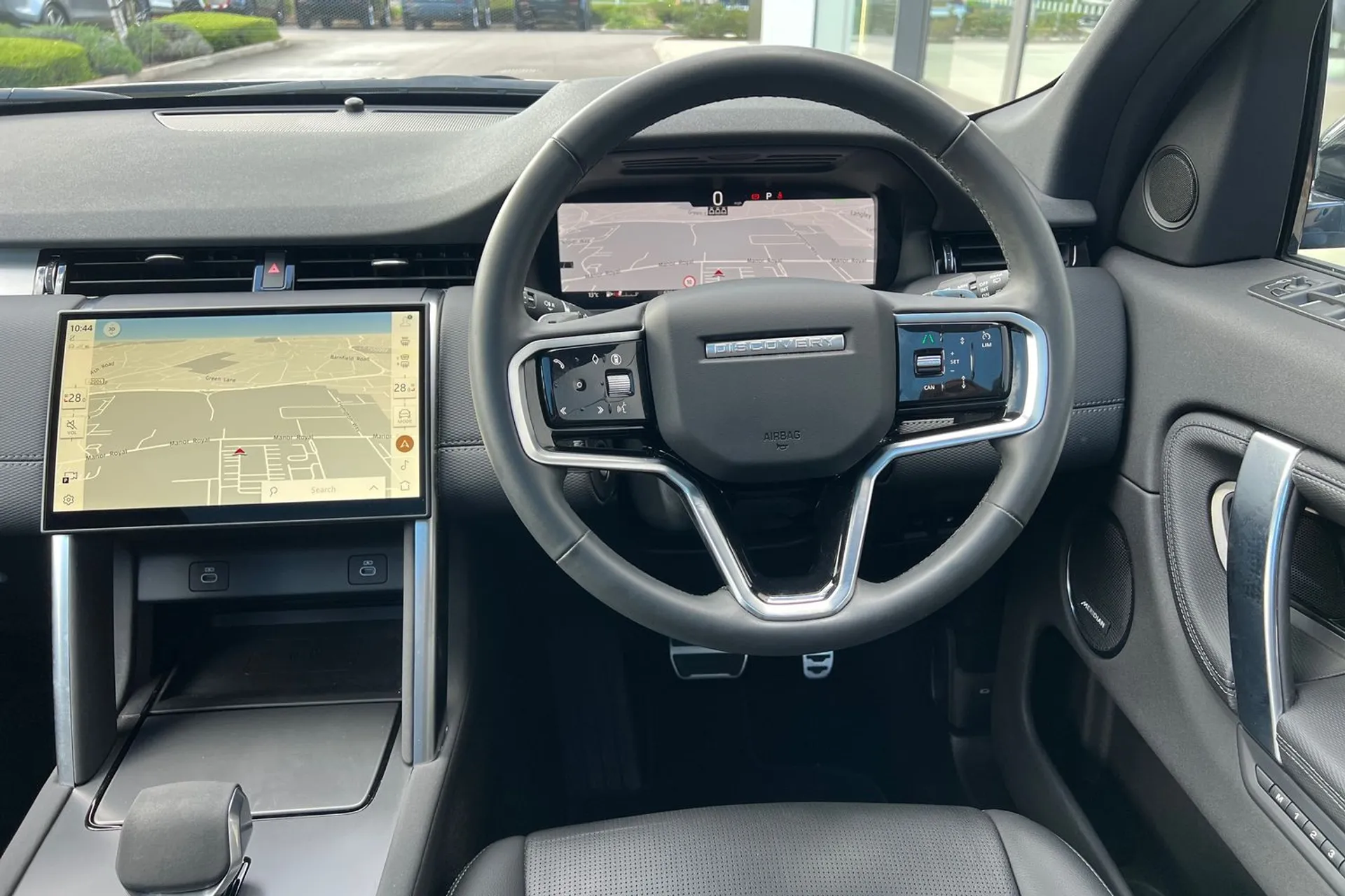 LAND ROVER DISCOVERY SPORT thumbnail image number 24