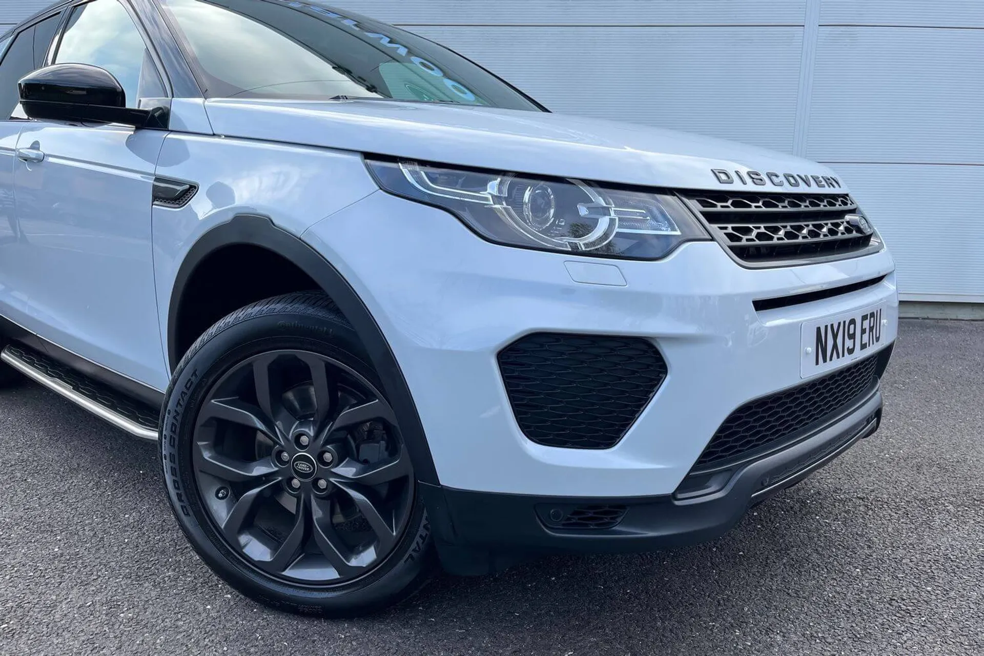 LAND ROVER DISCOVERY SPORT thumbnail image number 15