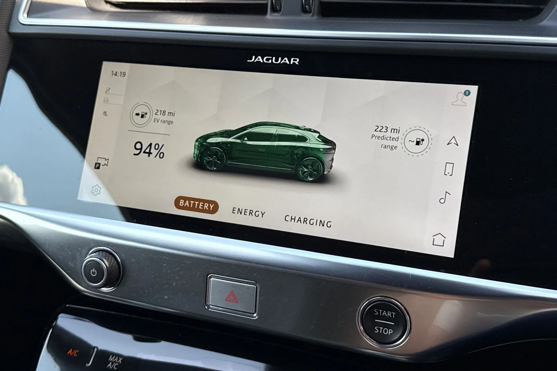 Jaguar I-PACE thumbnail image number 21