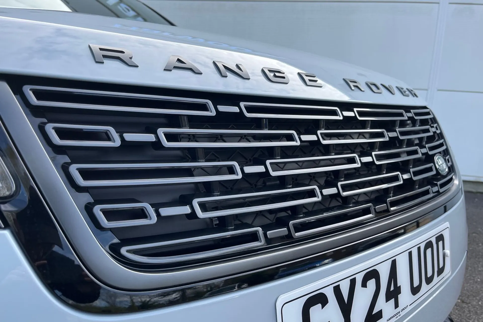 LAND ROVER RANGE ROVER VELAR thumbnail image number 59