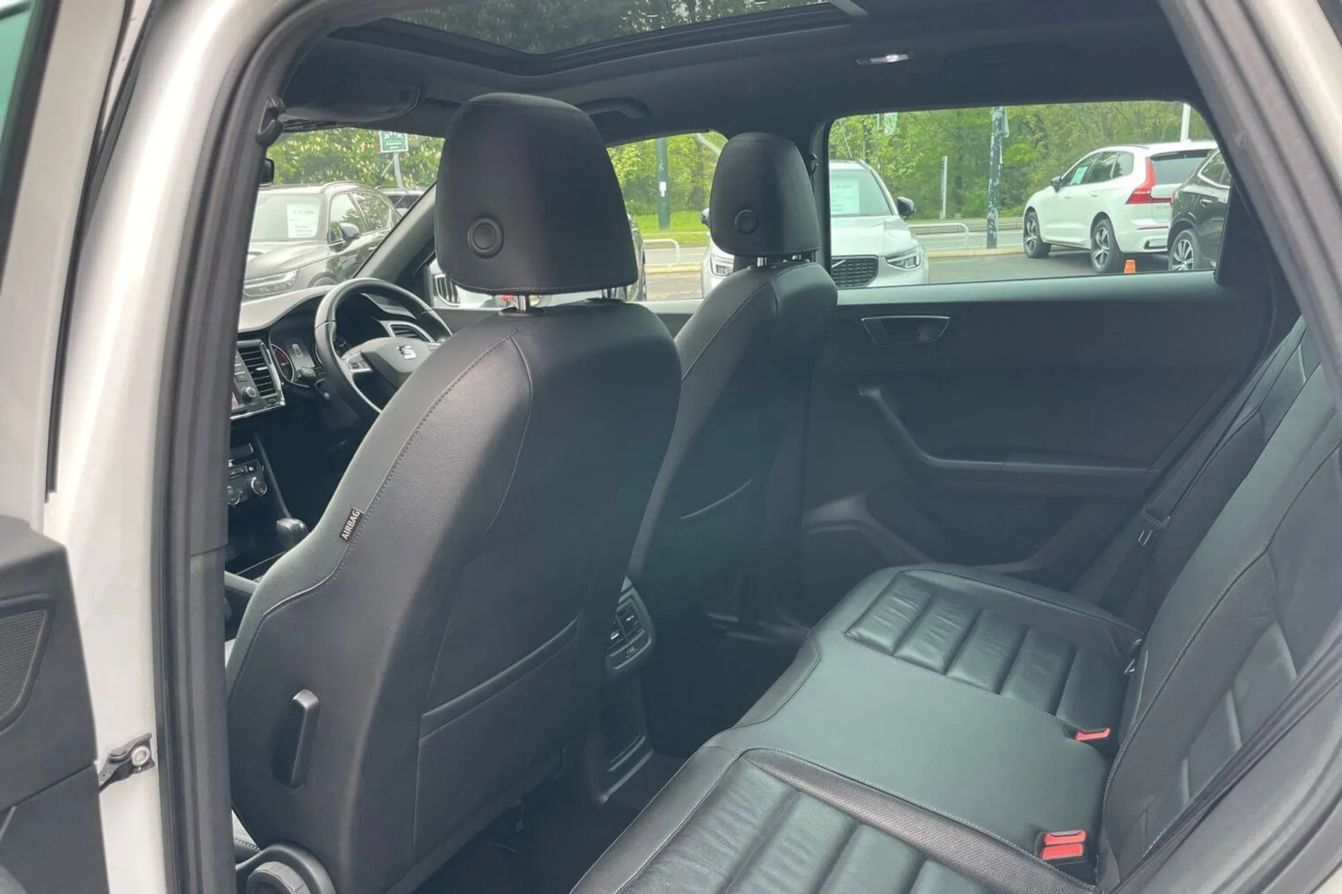 SEAT ATECA thumbnail image number 30