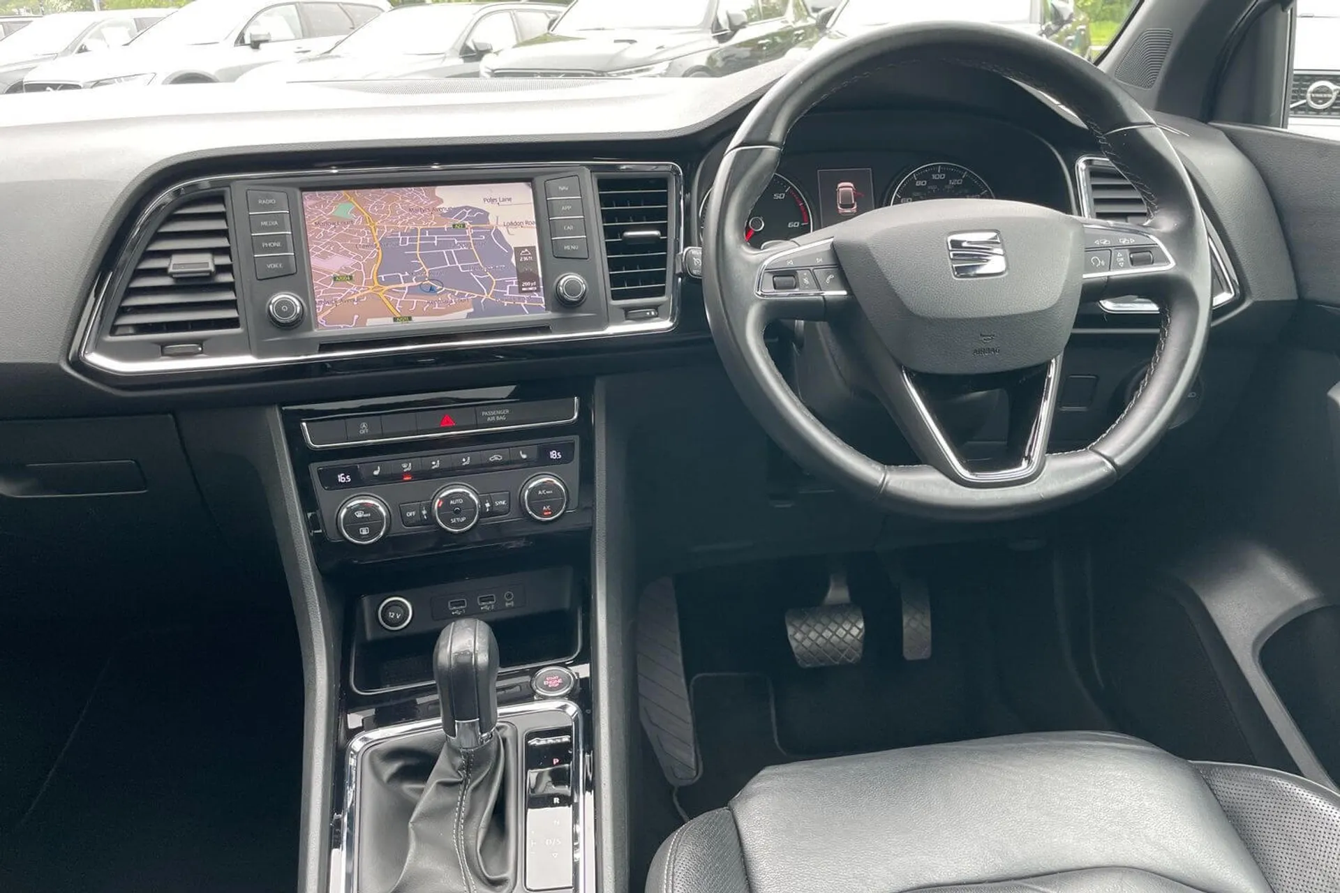 SEAT ATECA thumbnail image number 34