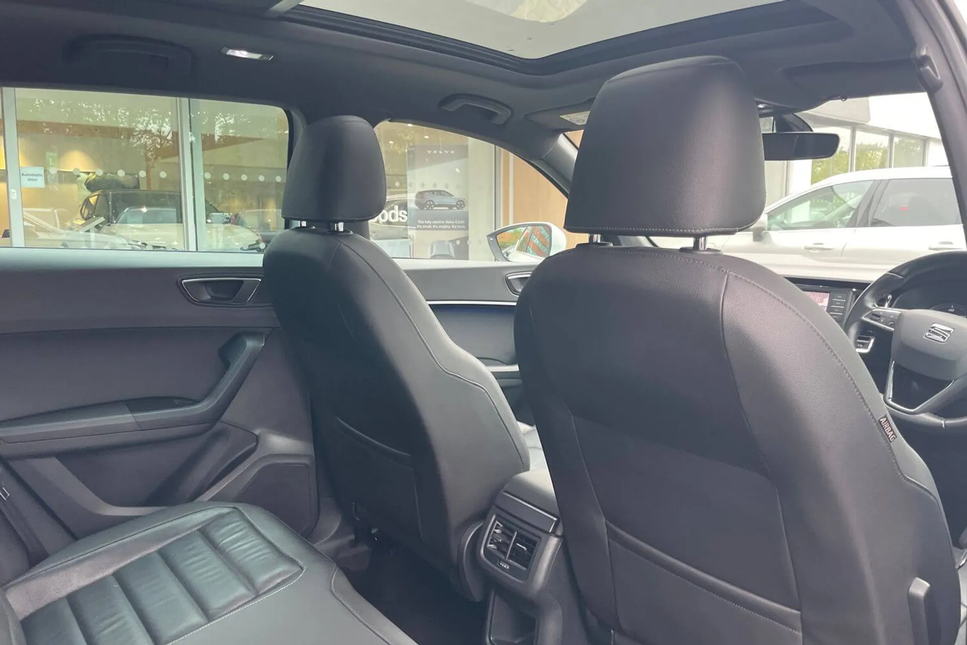 SEAT ATECA thumbnail image number 22