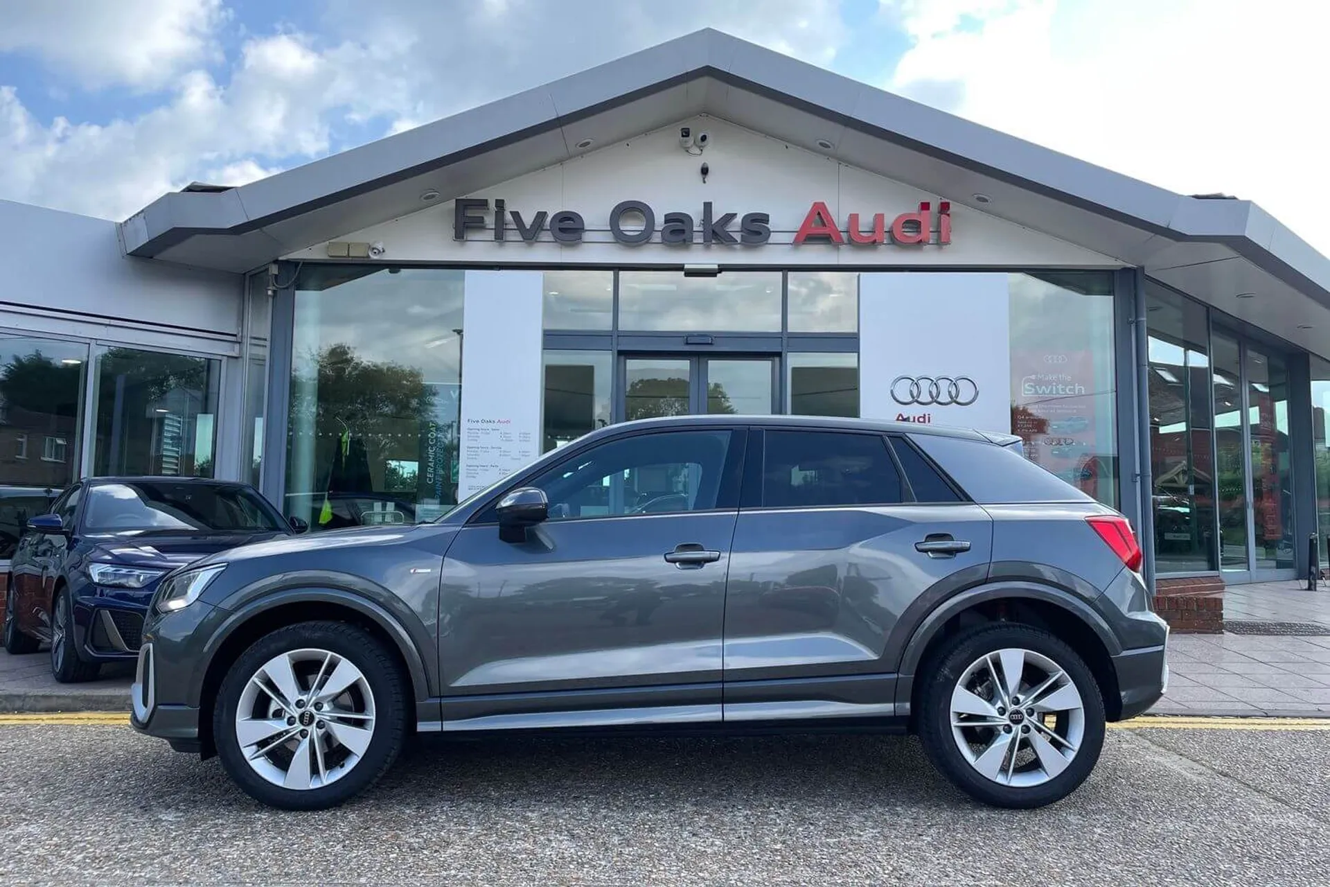 Audi Q2 thumbnail image number 10