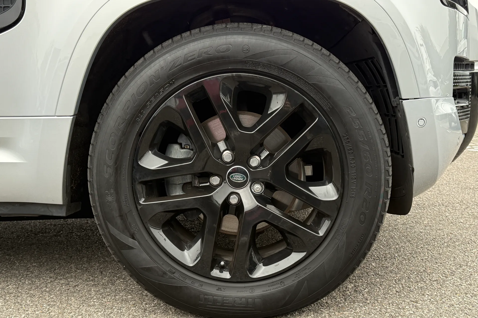 LAND ROVER DEFENDER thumbnail image number 22