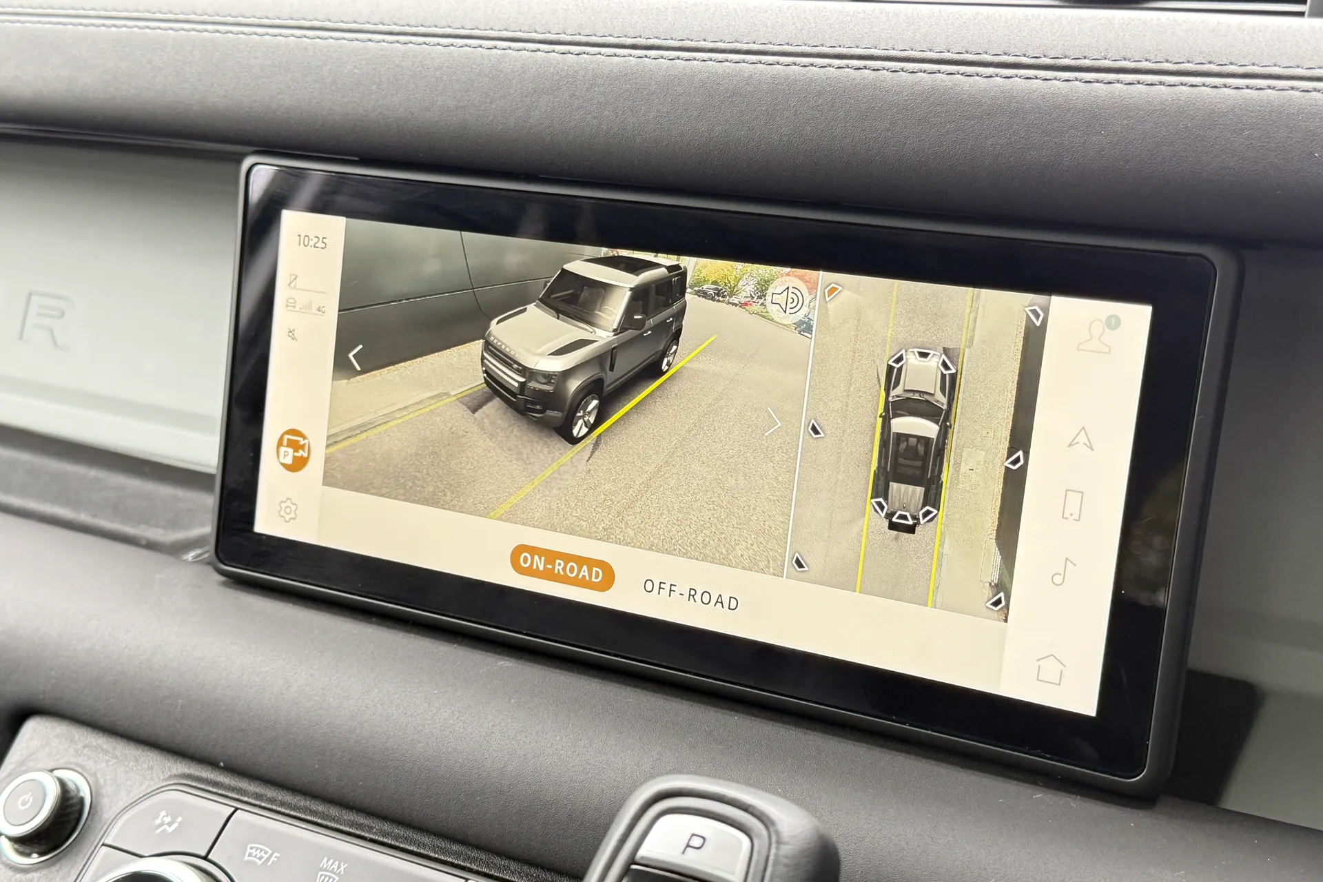 LAND ROVER DEFENDER thumbnail image number 8