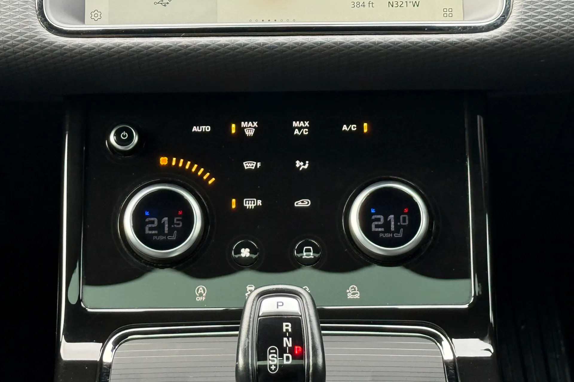 LAND ROVER RANGE ROVER EVOQUE thumbnail image number 16