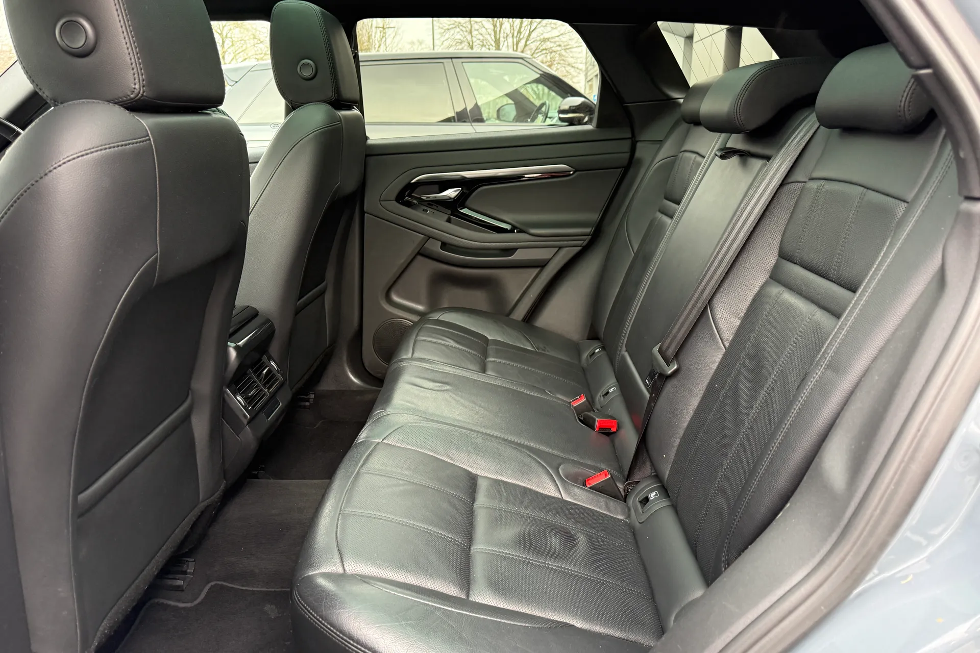 LAND ROVER RANGE ROVER EVOQUE thumbnail image number 45