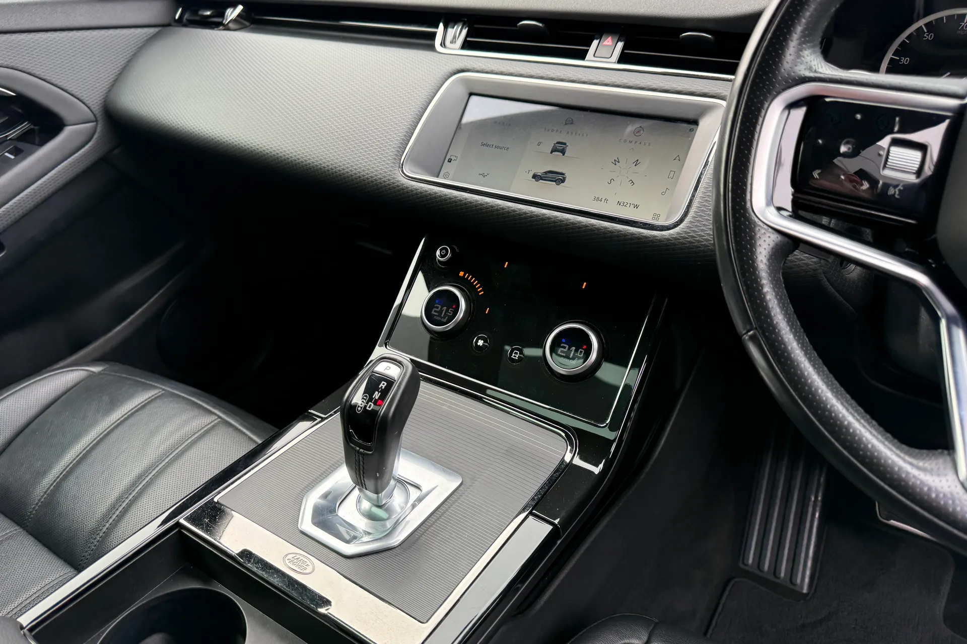 LAND ROVER RANGE ROVER EVOQUE thumbnail image number 19