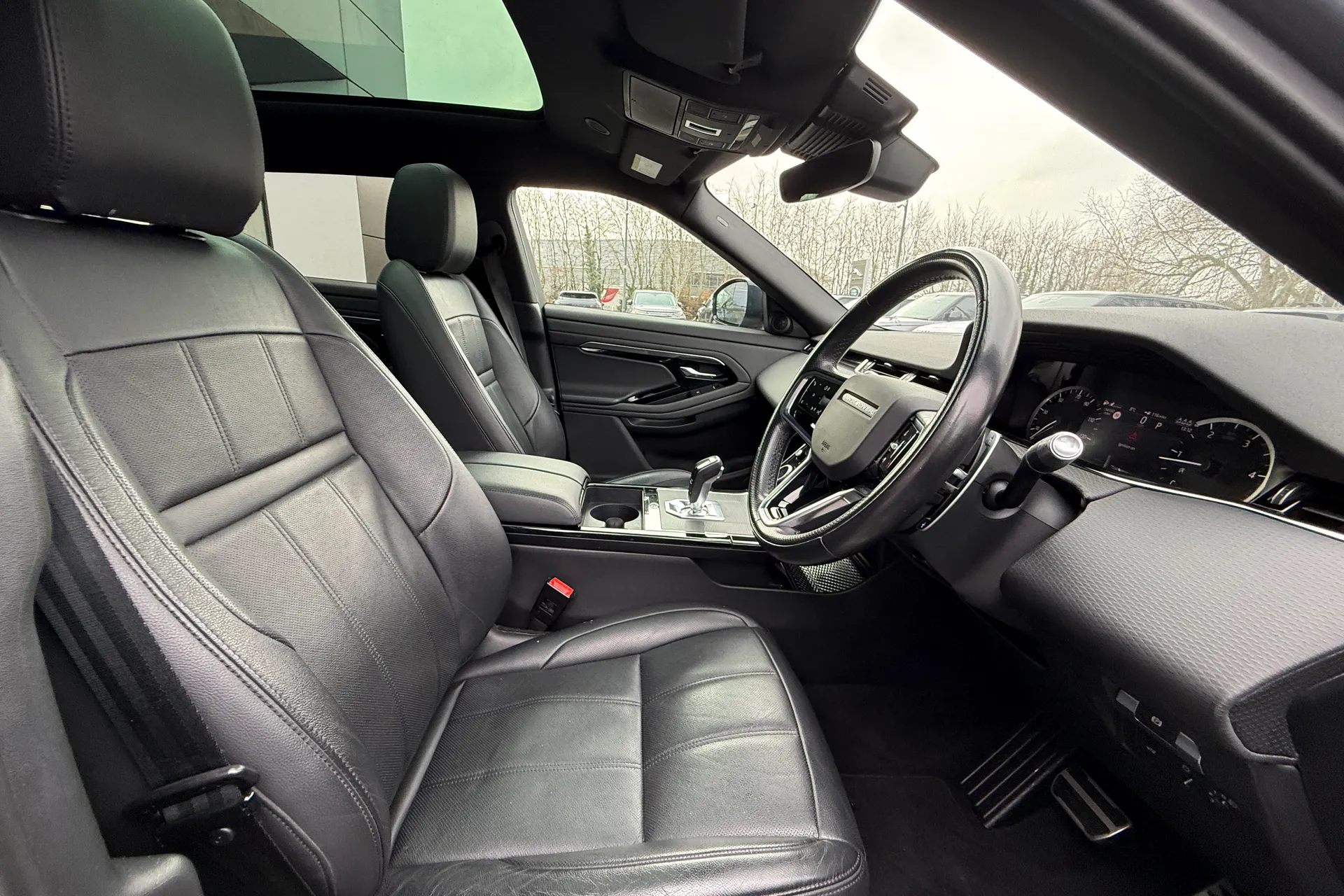 LAND ROVER RANGE ROVER EVOQUE thumbnail image number 9