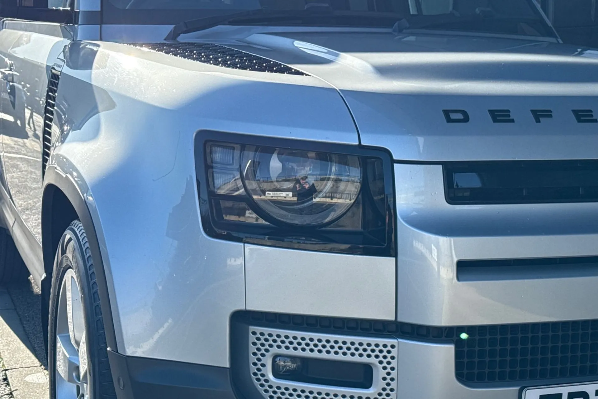 LAND ROVER DEFENDER thumbnail image number 26