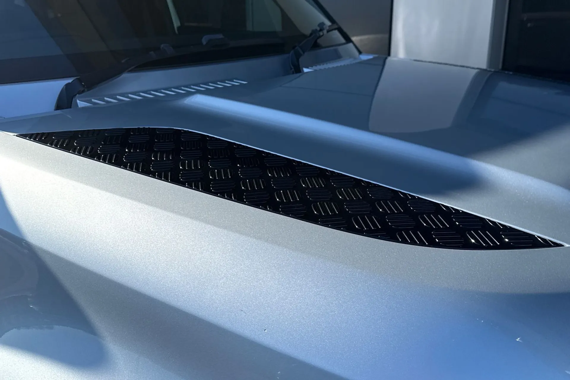 LAND ROVER DEFENDER thumbnail image number 28