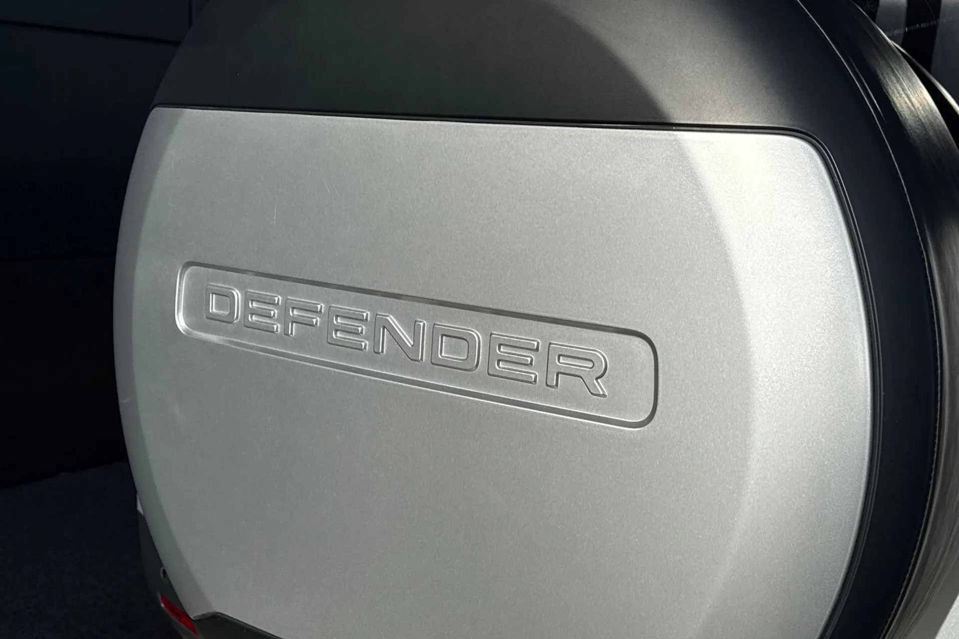 LAND ROVER DEFENDER thumbnail image number 33