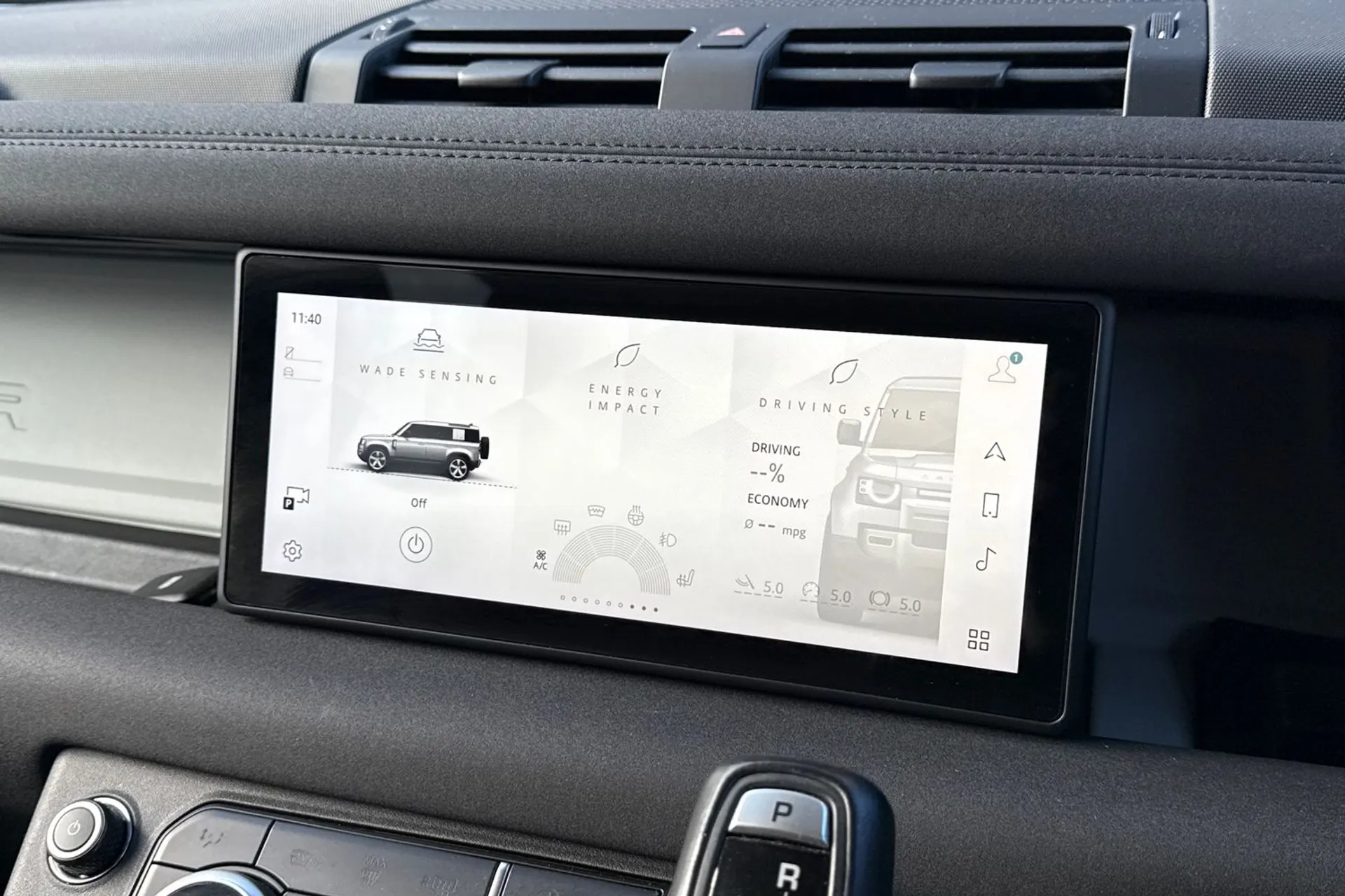 LAND ROVER DEFENDER thumbnail image number 63