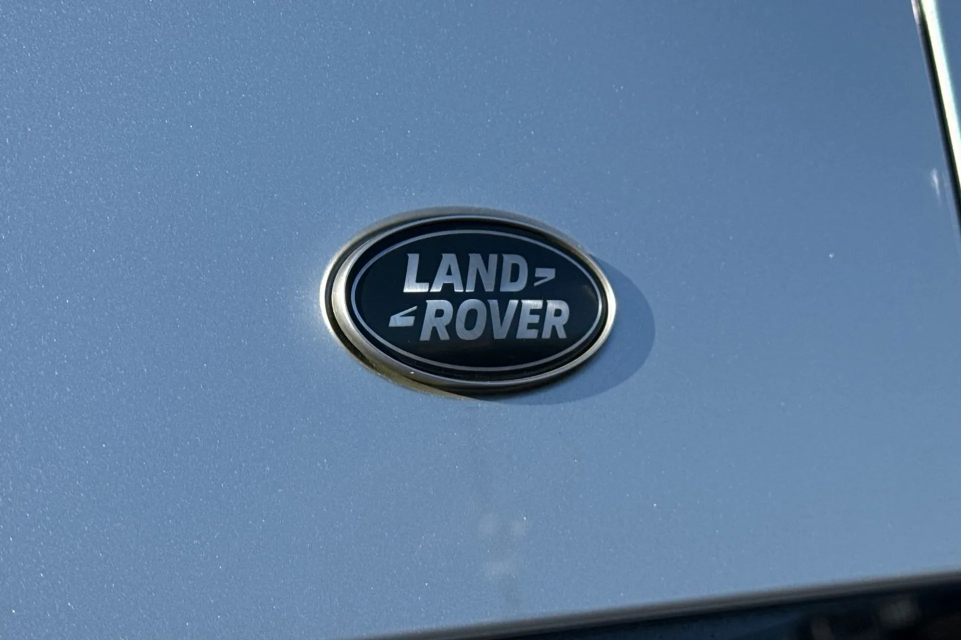 LAND ROVER DEFENDER thumbnail image number 36