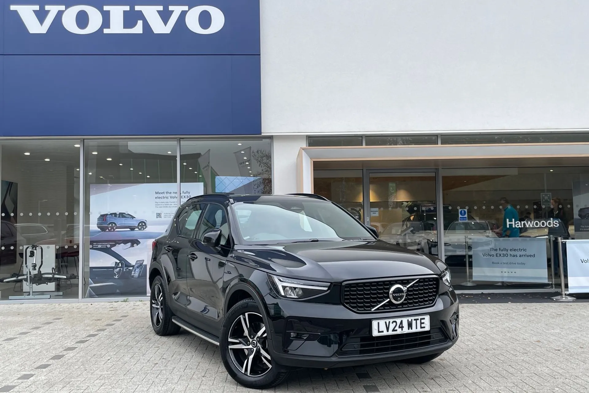 Volvo XC40 focused image