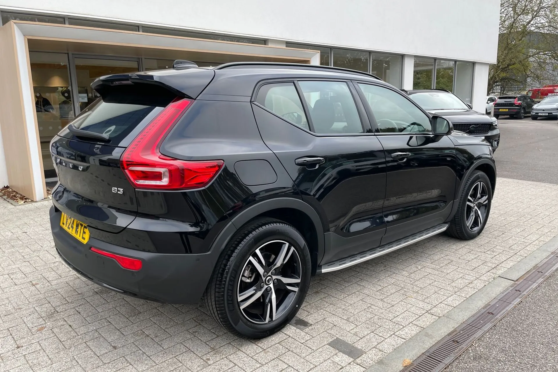 Volvo XC40 thumbnail image number 7