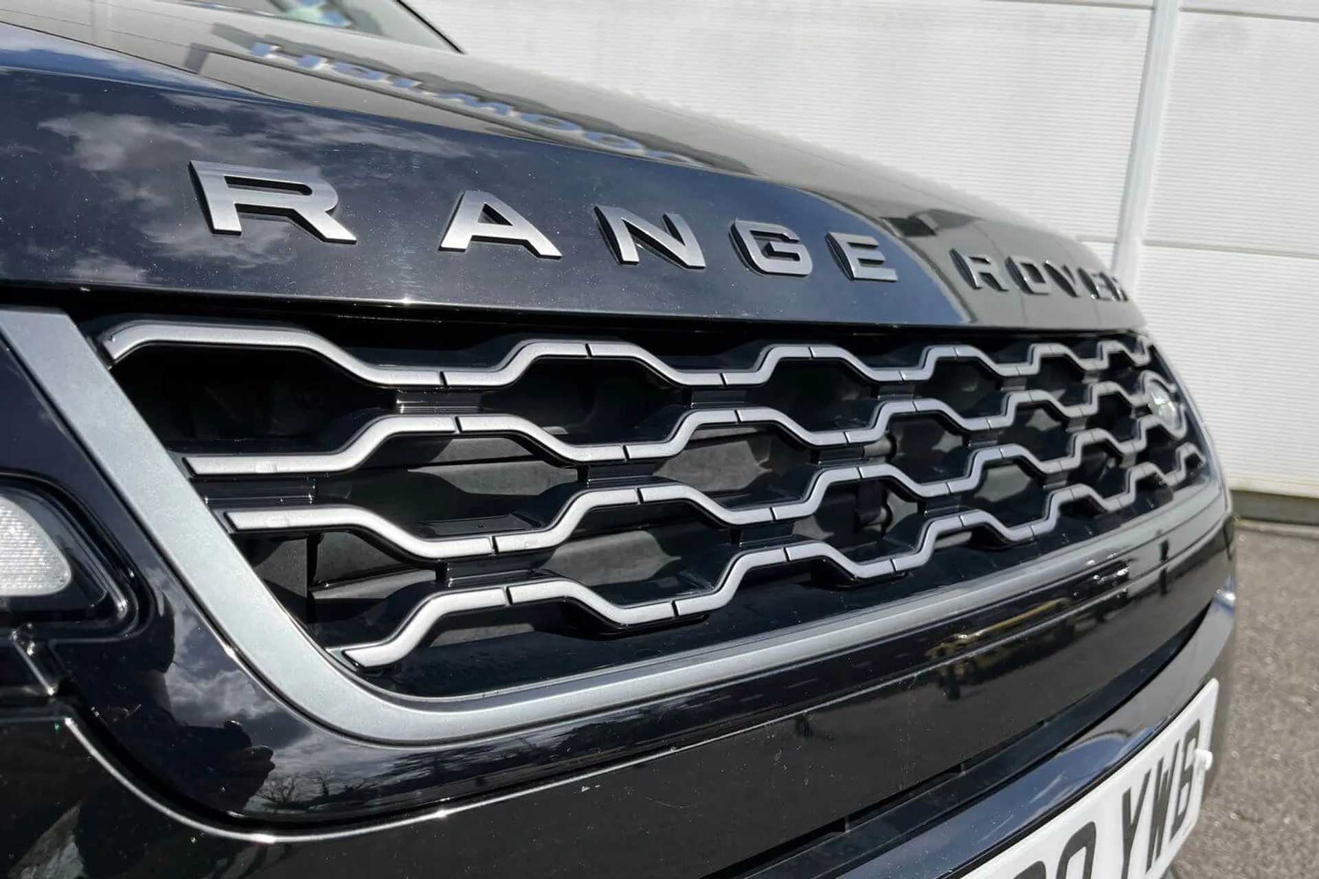 LAND ROVER RANGE ROVER EVOQUE thumbnail image number 9