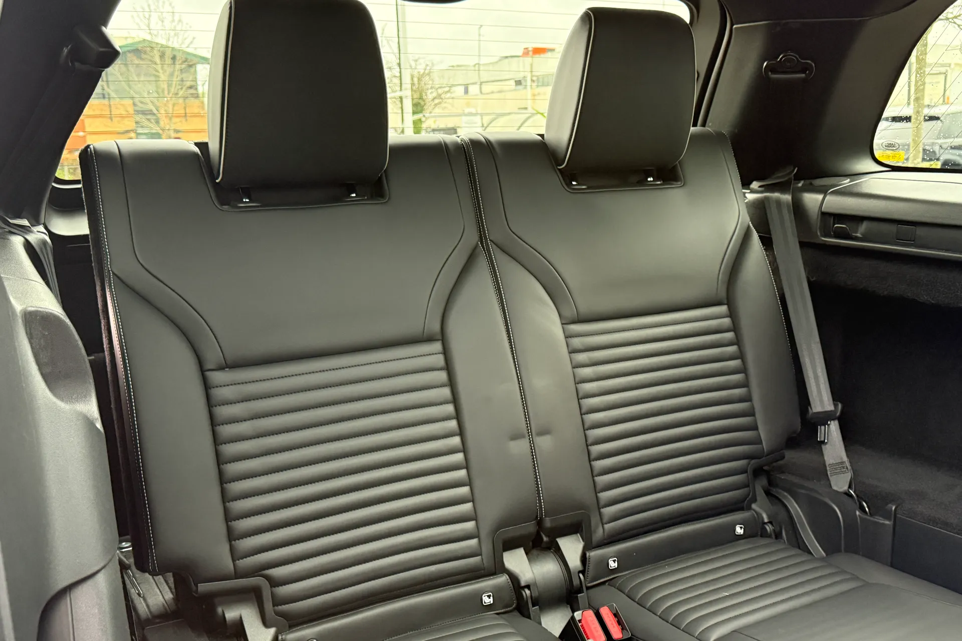 LAND ROVER DISCOVERY thumbnail image number 46