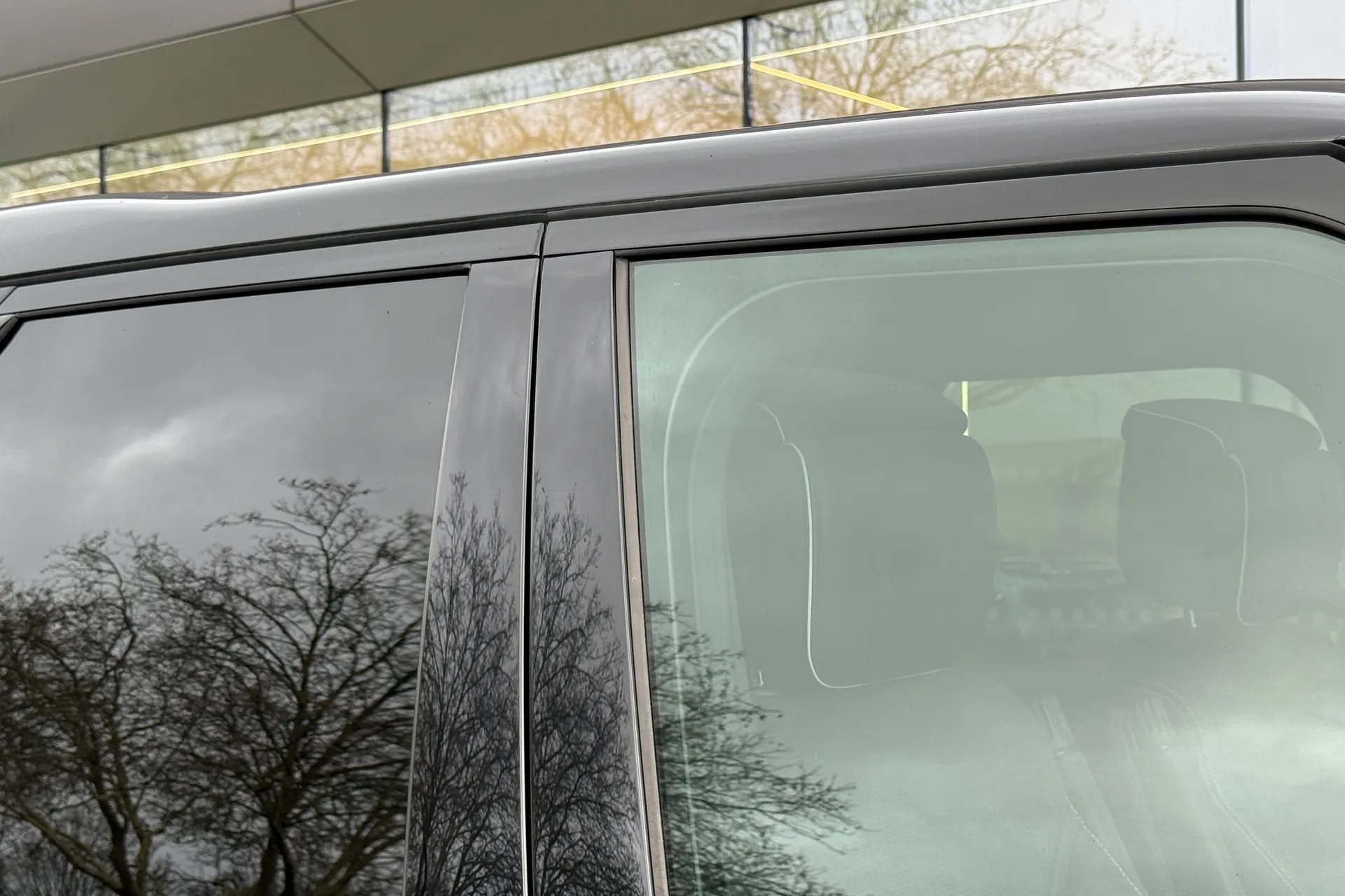 LAND ROVER DISCOVERY thumbnail image number 39