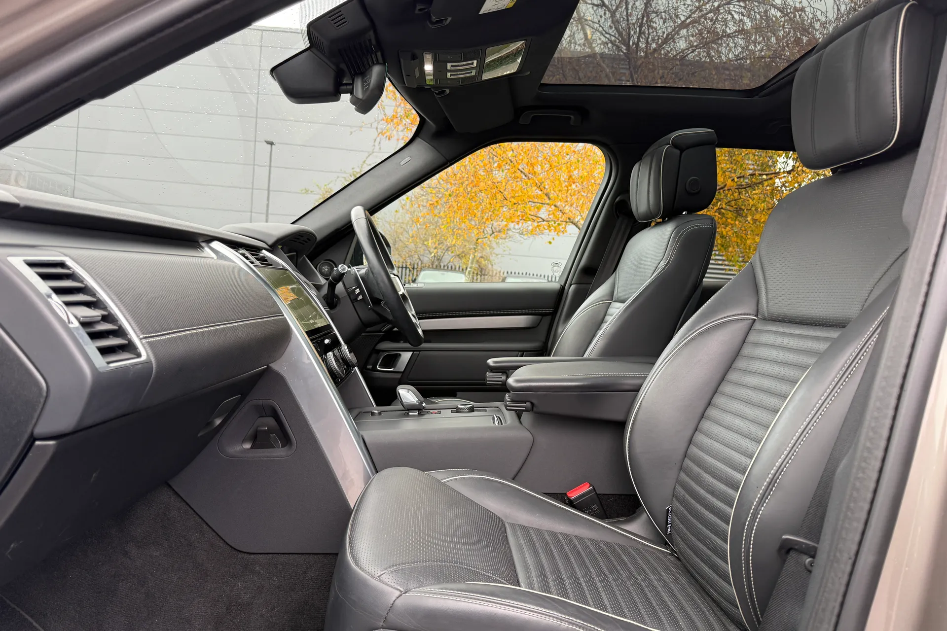 LAND ROVER DISCOVERY thumbnail image number 54