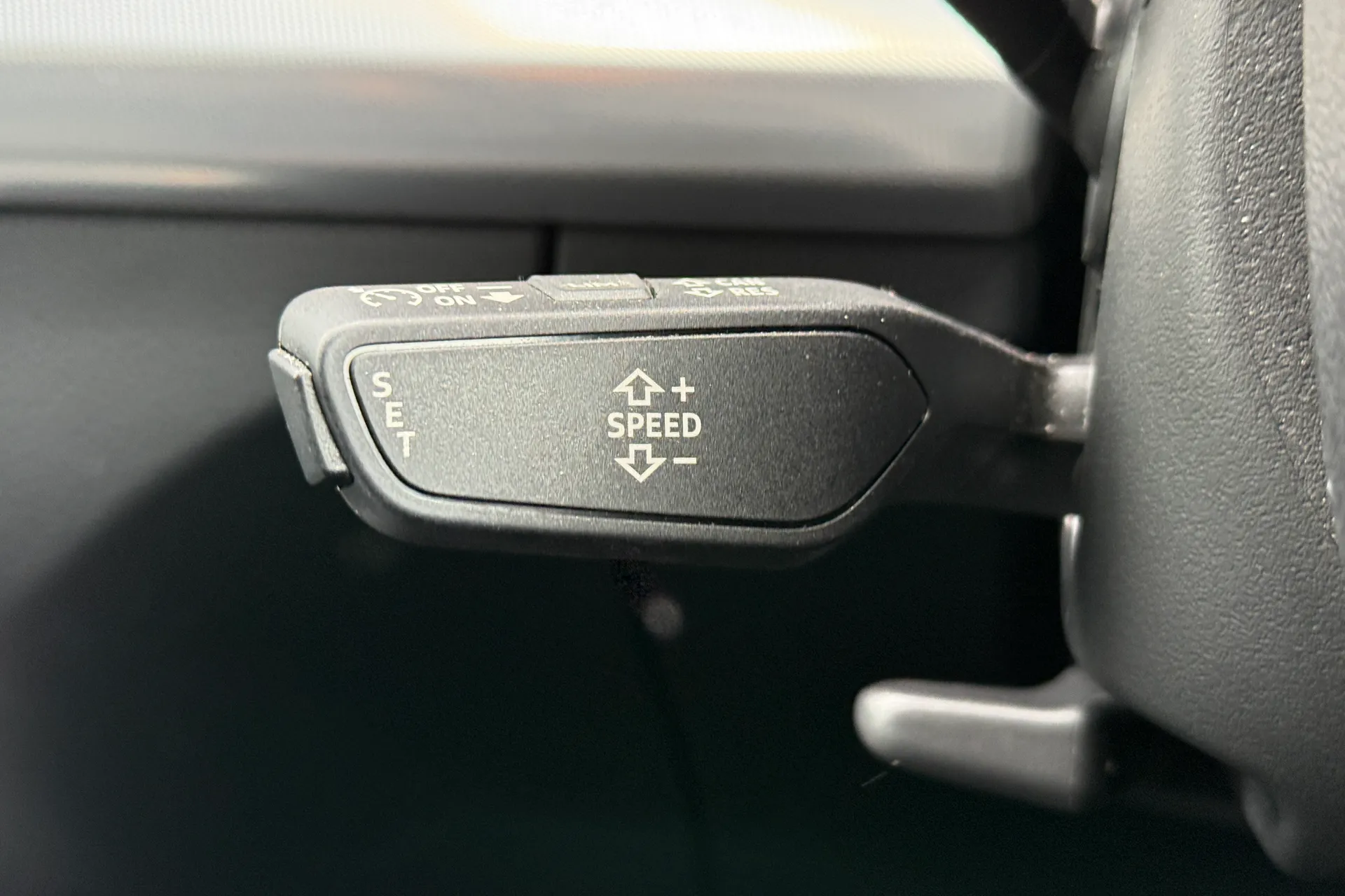 Audi Q5 thumbnail image number 8
