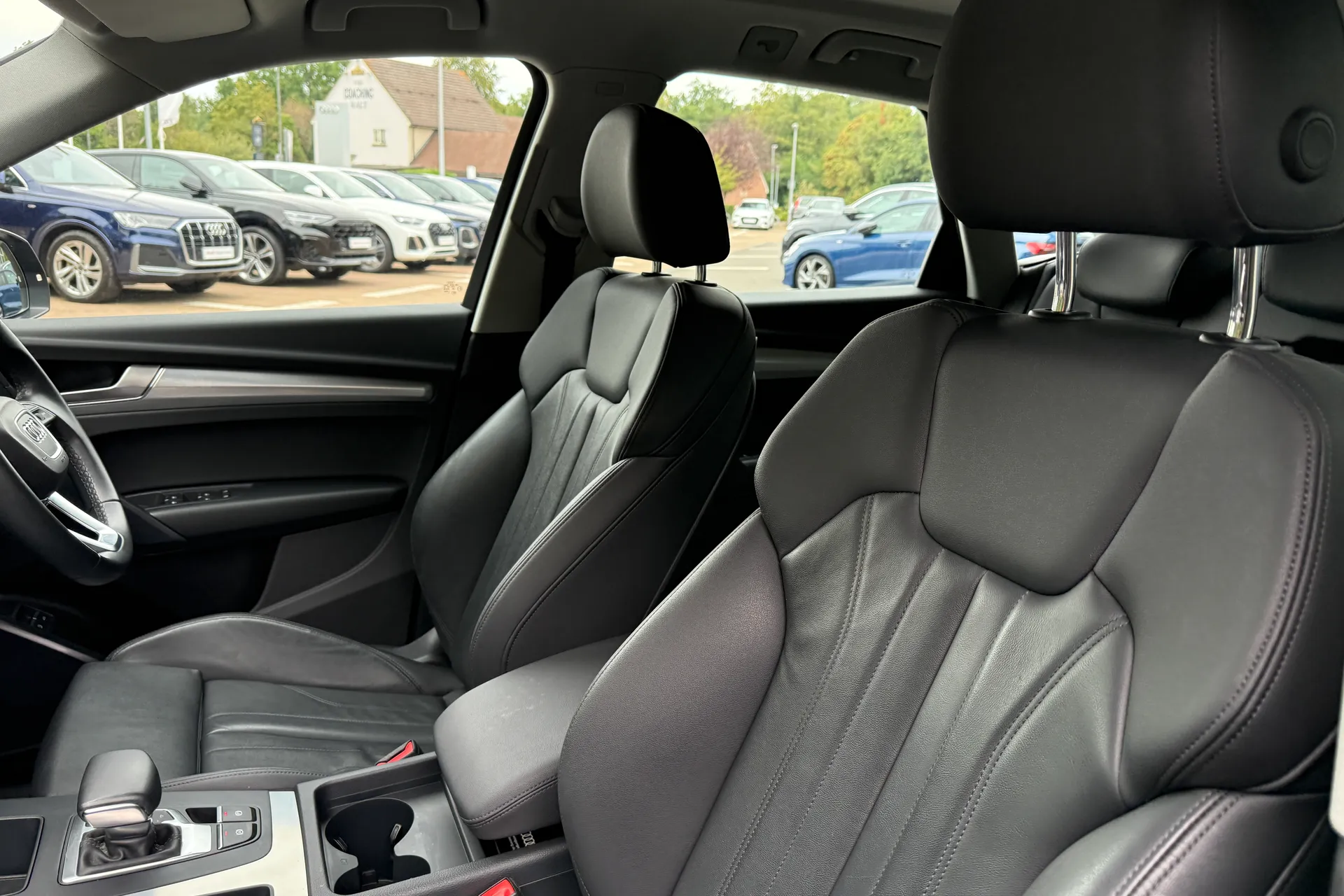 Audi Q5 thumbnail image number 43