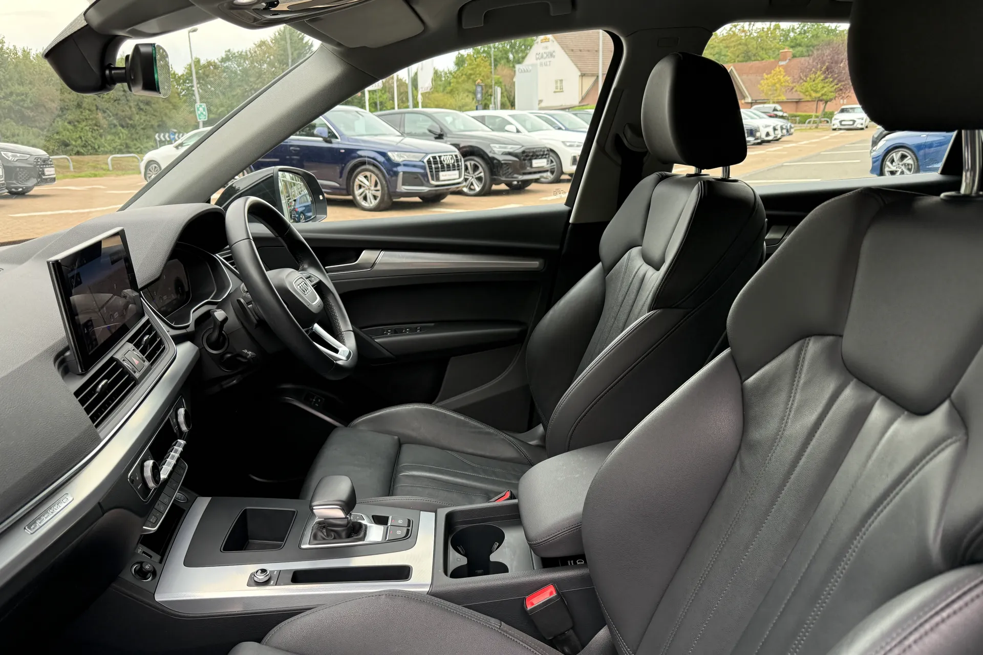Audi Q5 thumbnail image number 44