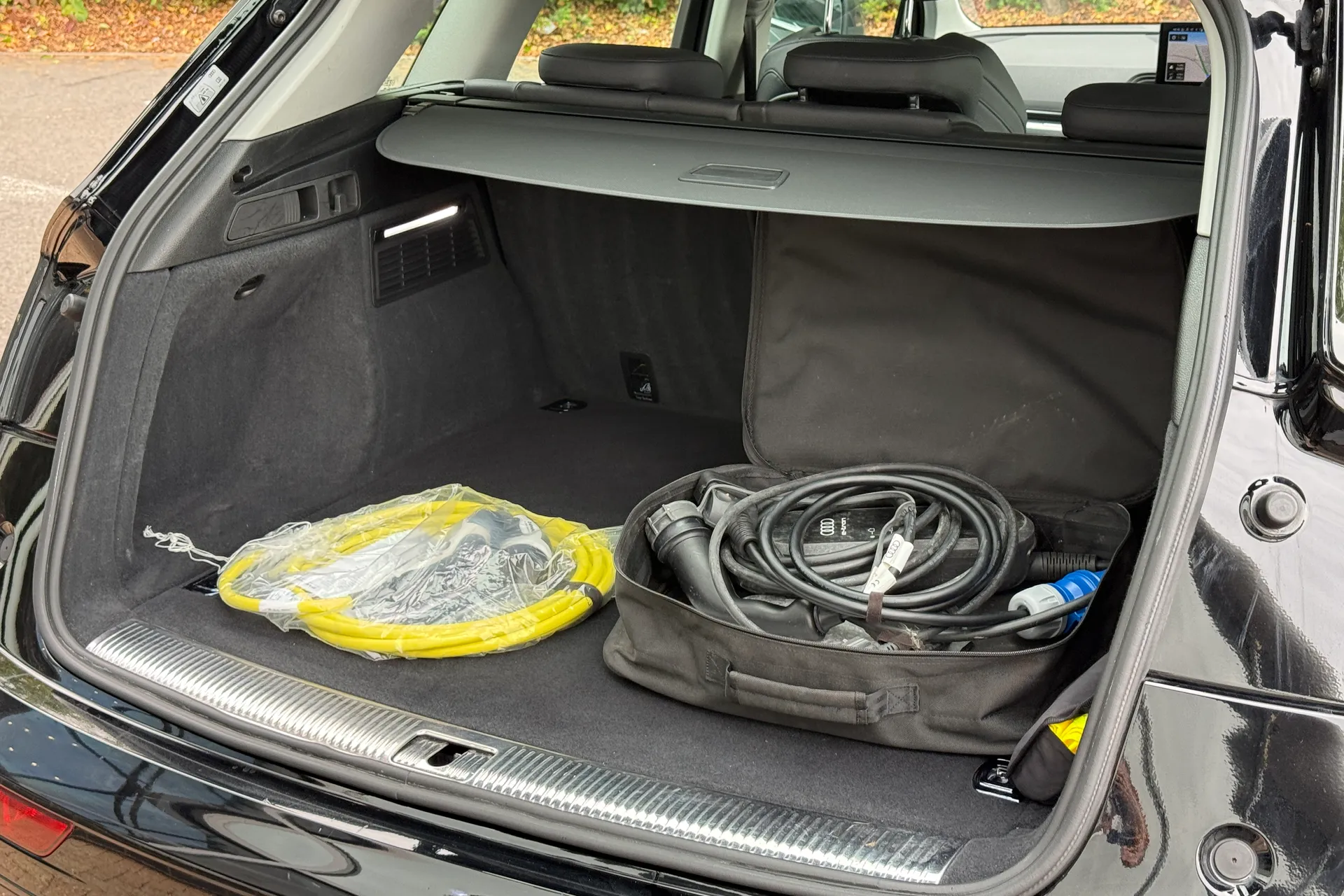 Audi Q5 thumbnail image number 35