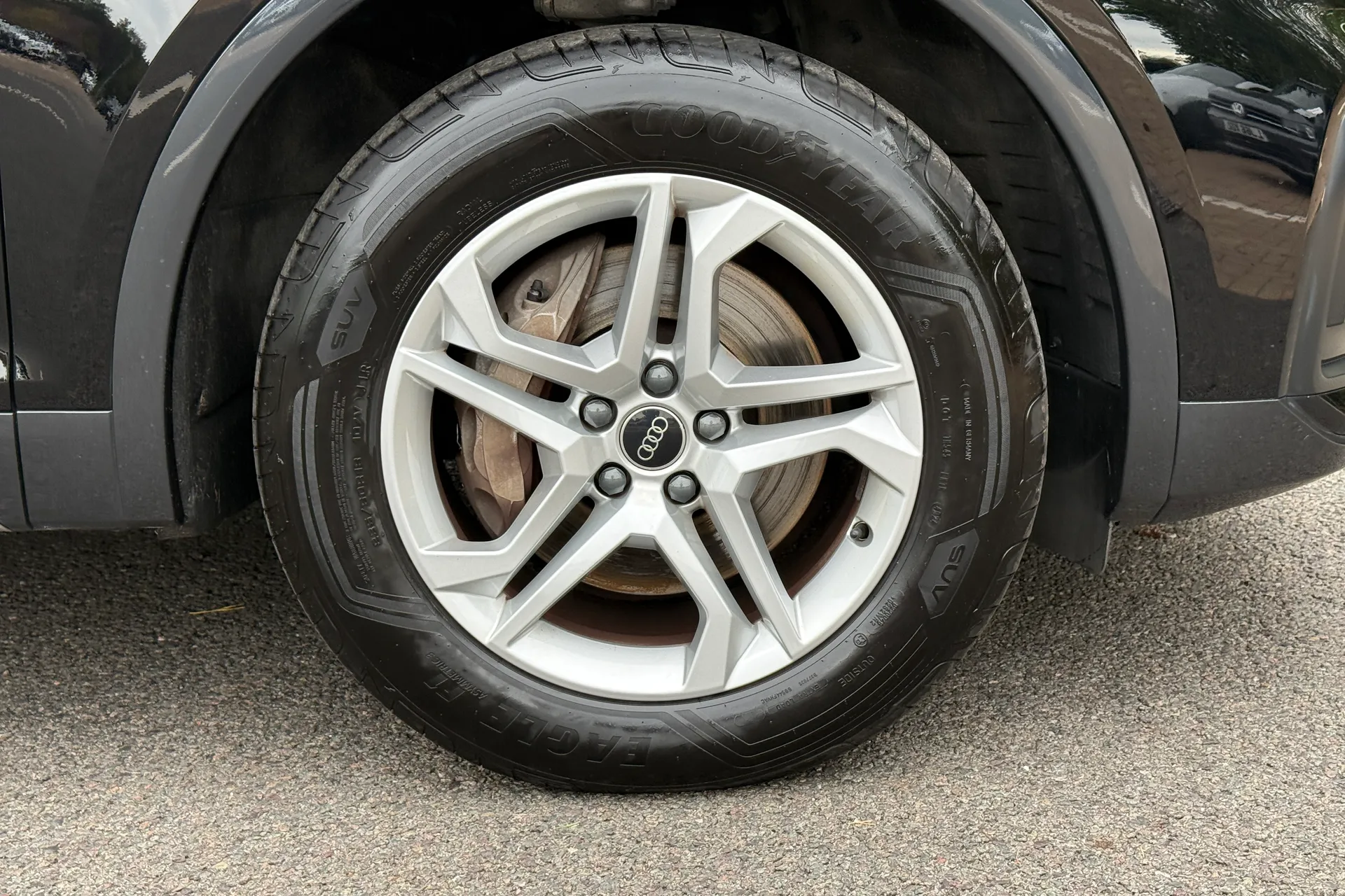 Audi Q5 thumbnail image number 23