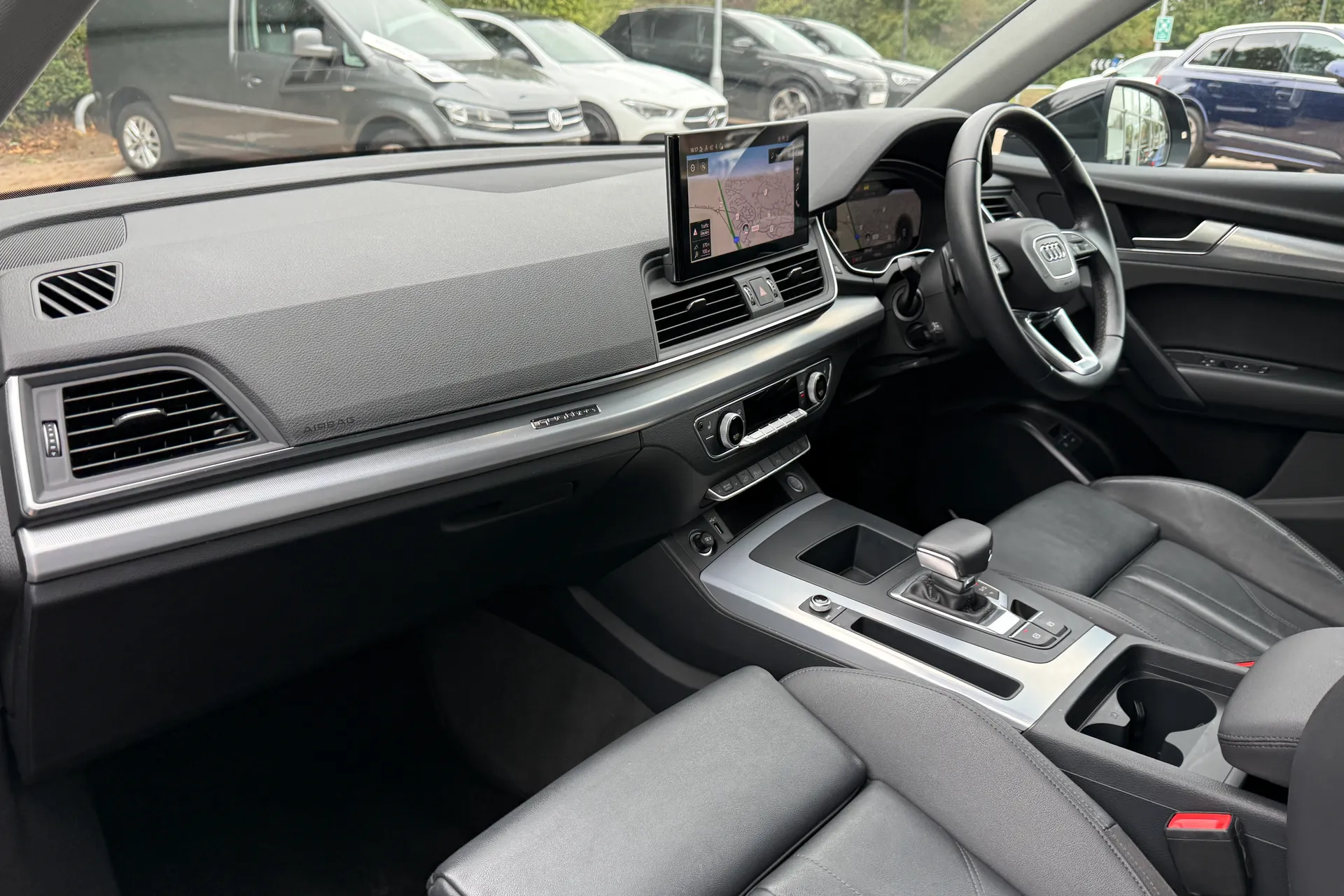 Audi Q5 thumbnail image number 42