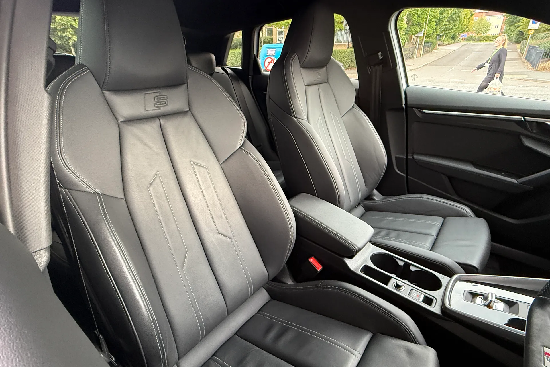 Audi A3 thumbnail image number 32