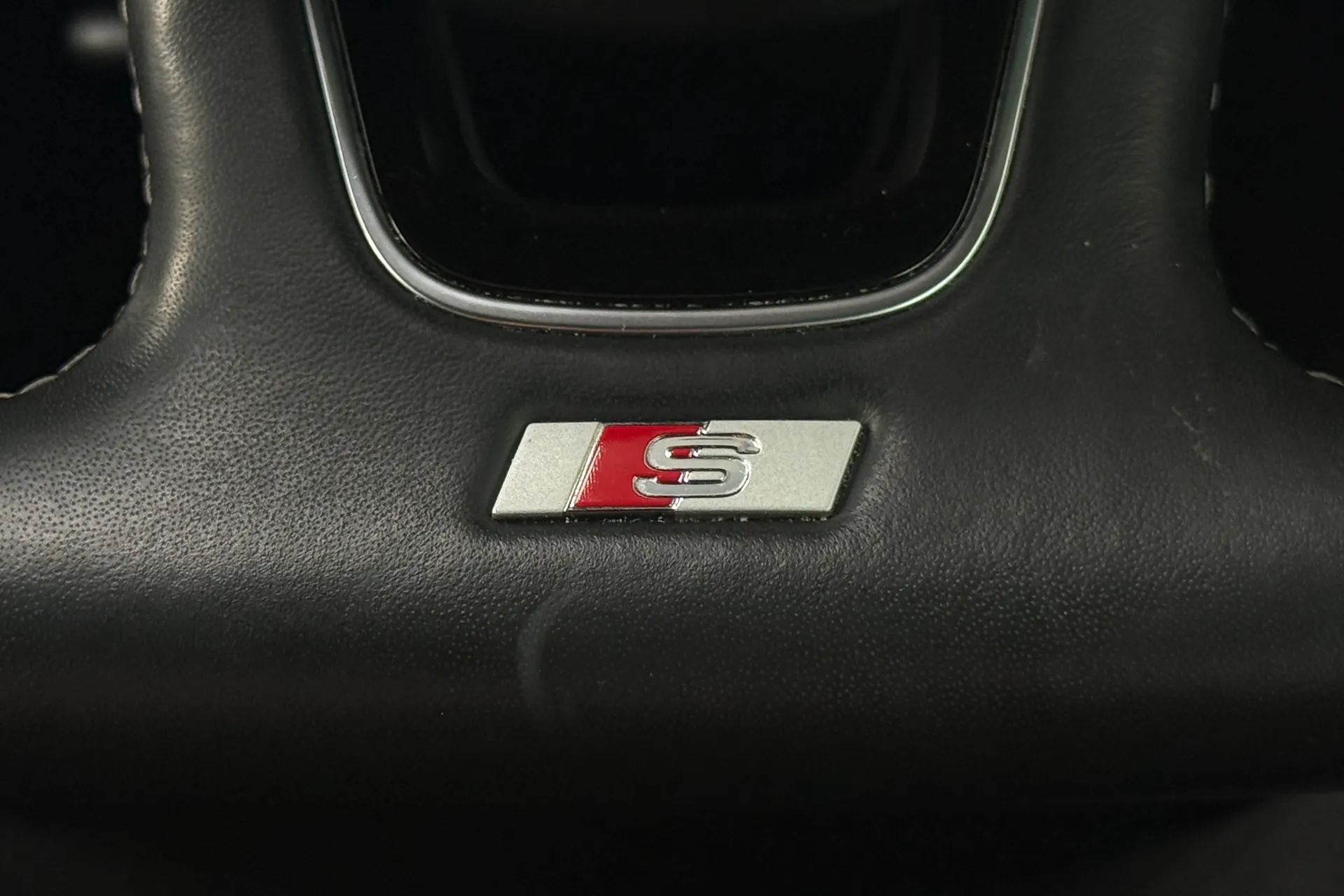 Audi A3 thumbnail image number 12