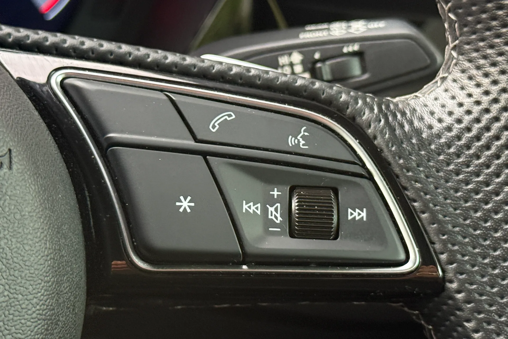 Audi A3 thumbnail image number 10