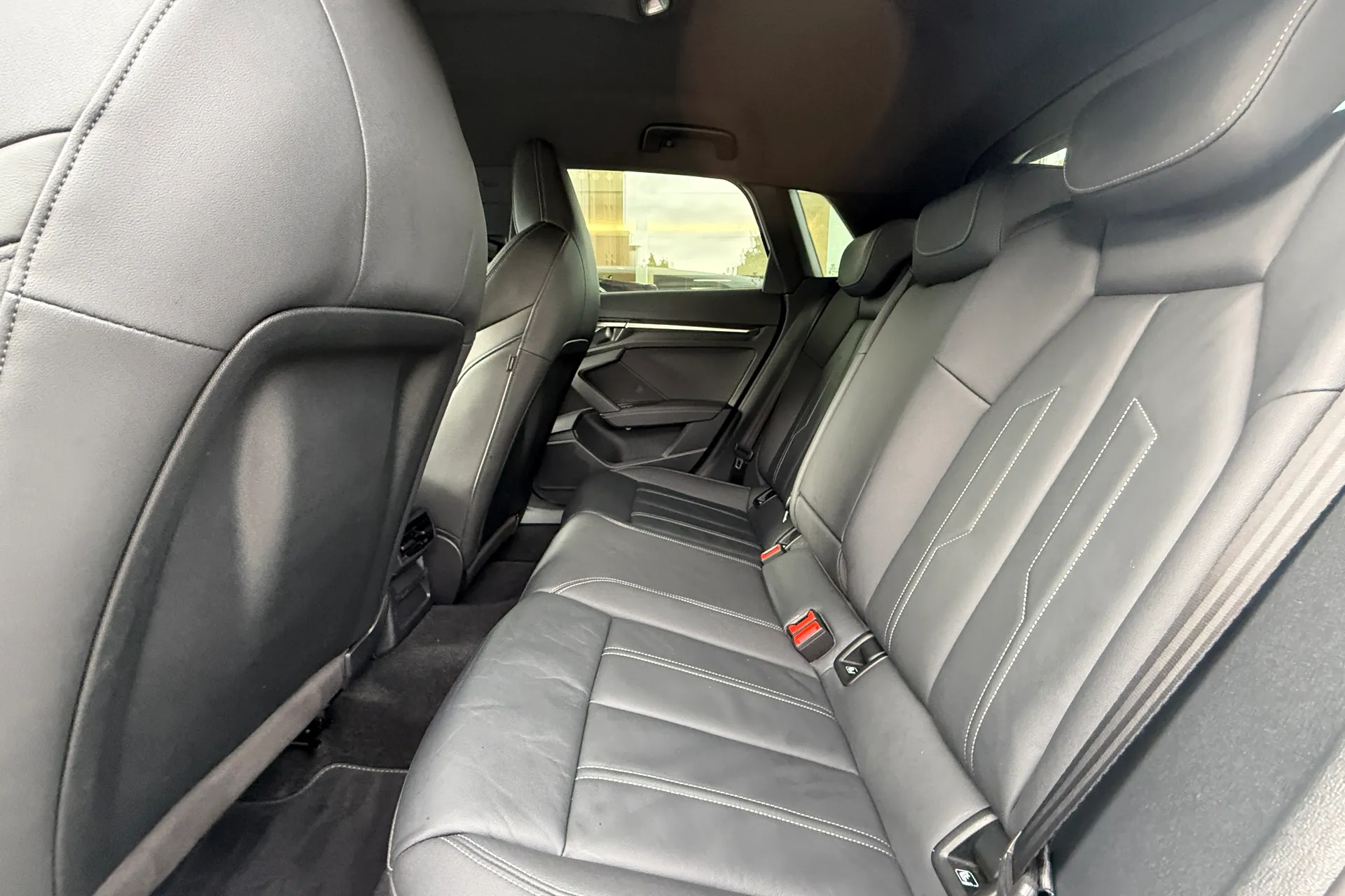 Audi A3 thumbnail image number 48
