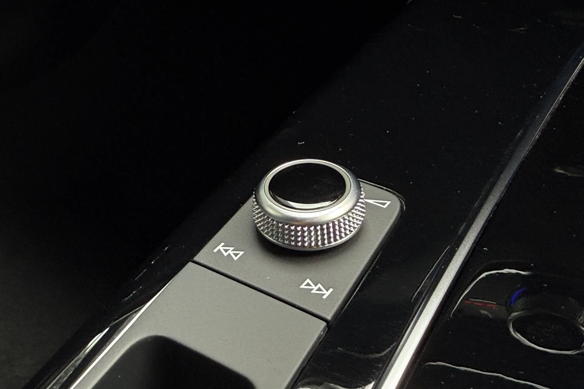 Audi Q5 thumbnail image number 41