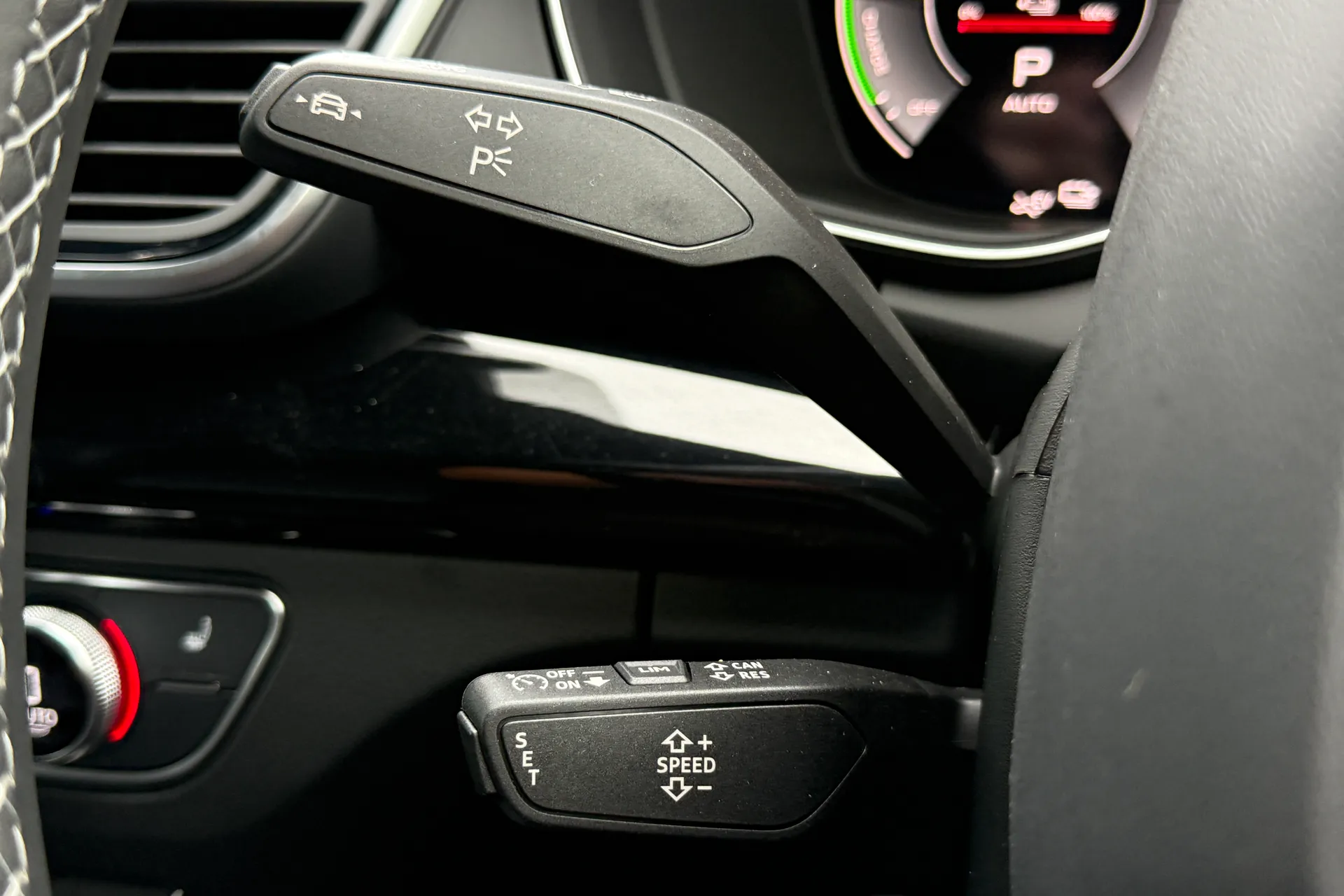 Audi Q5 thumbnail image number 52