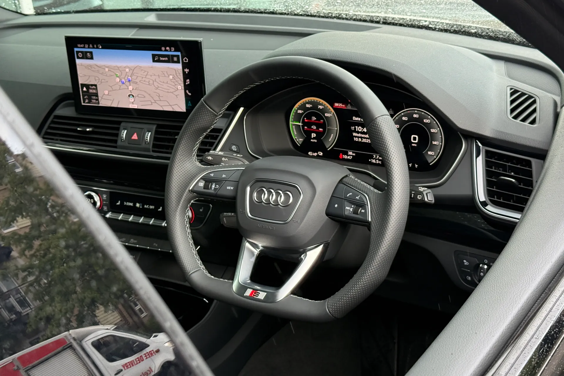 Audi Q5 thumbnail image number 27