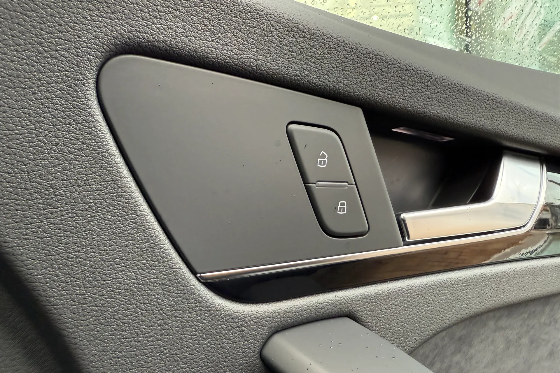 Audi Q5 thumbnail image number 59