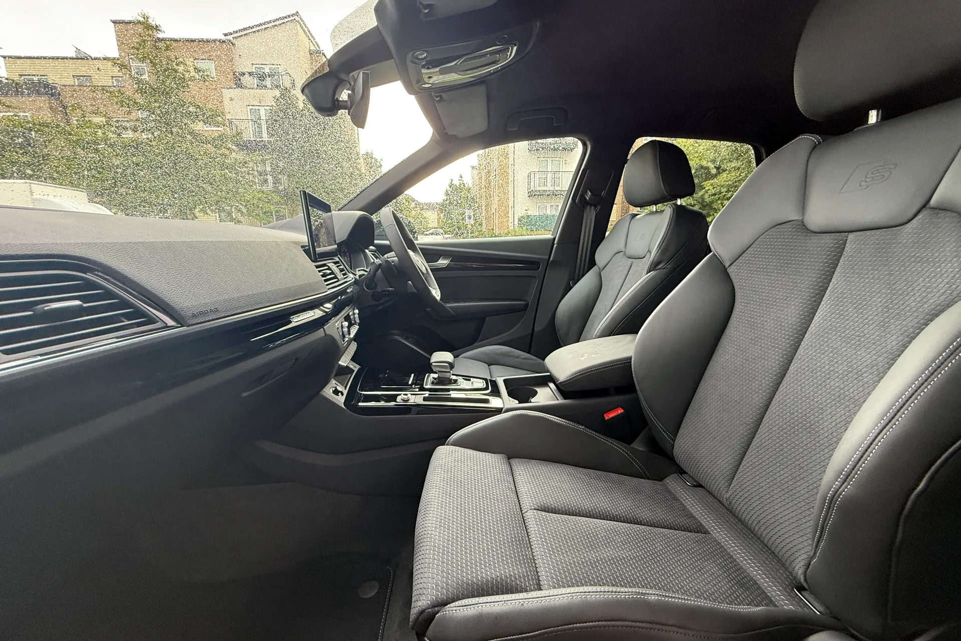 Audi Q5 thumbnail image number 29