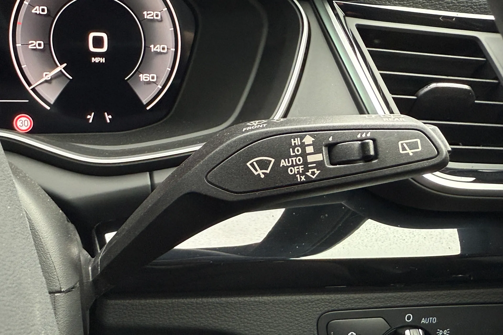 Audi Q5 thumbnail image number 53