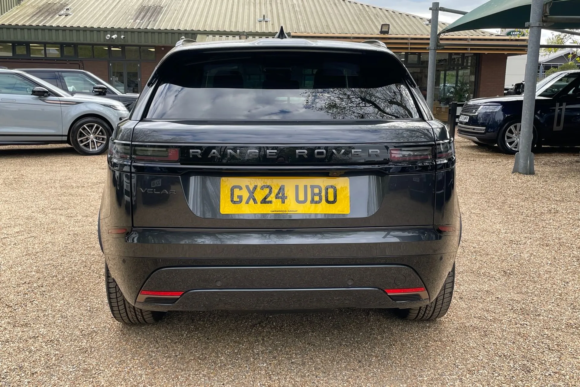 LAND ROVER RANGE ROVER VELAR thumbnail image number 10