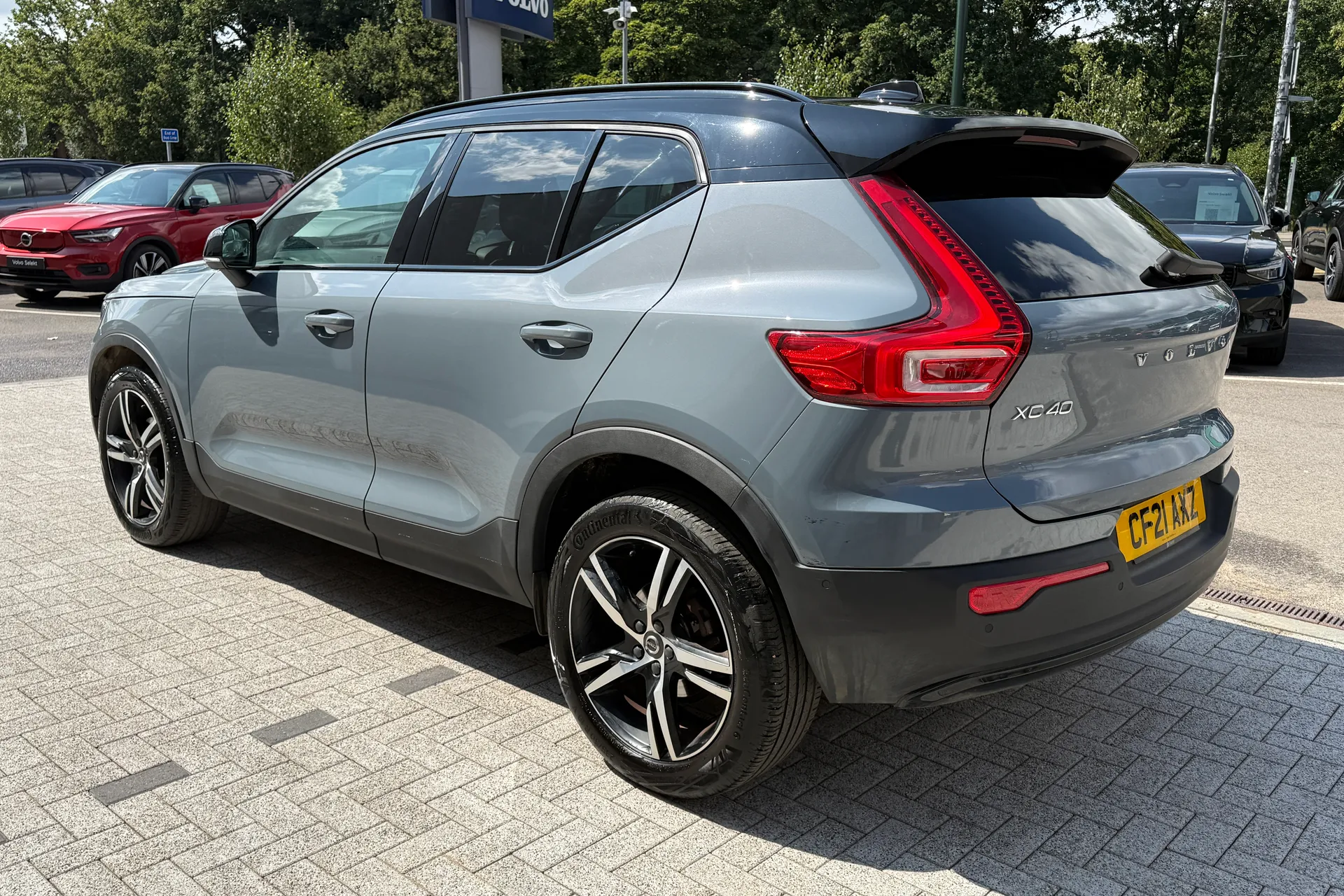 Volvo XC40 thumbnail image number 10