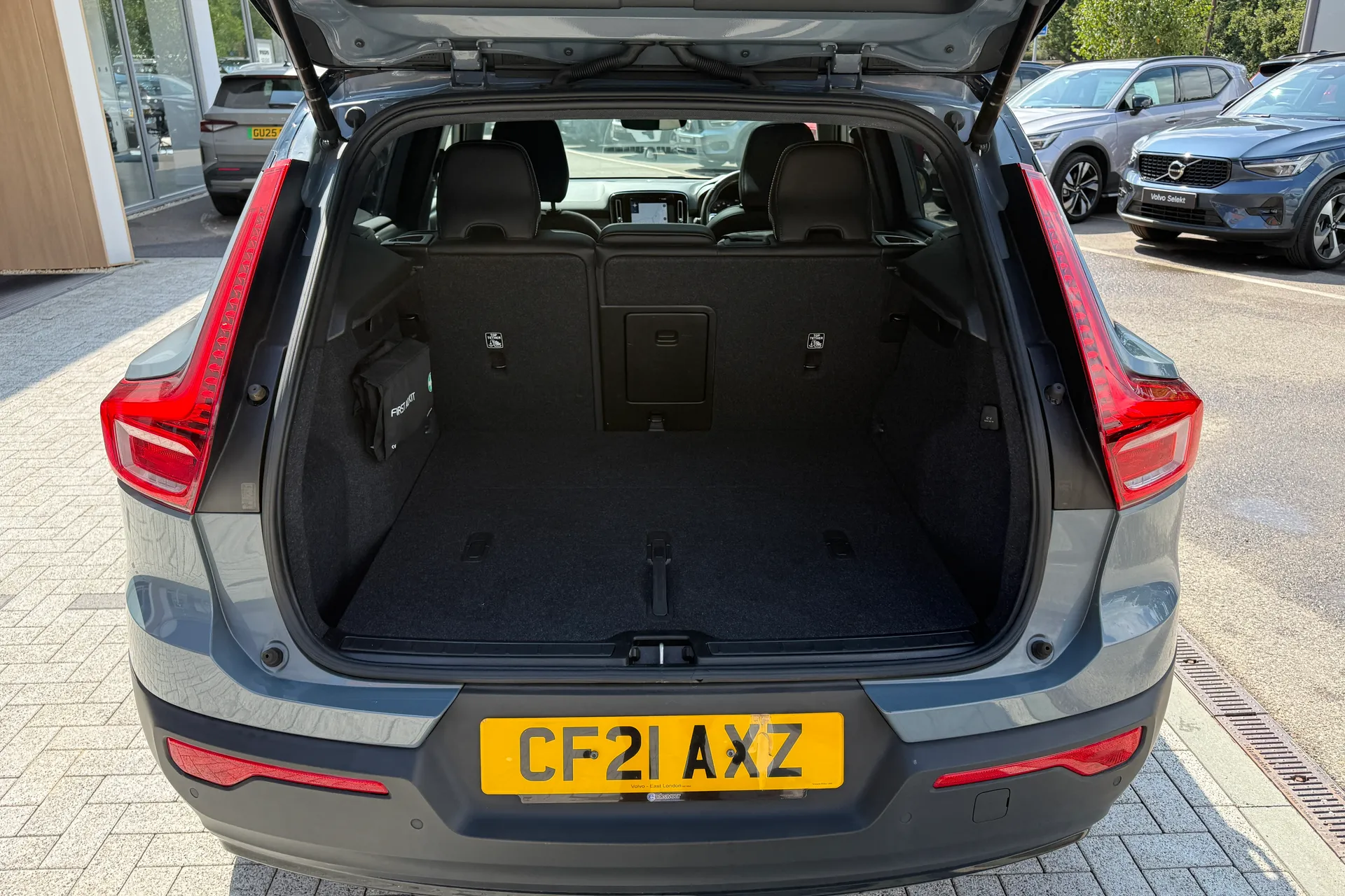 Volvo XC40 thumbnail image number 20