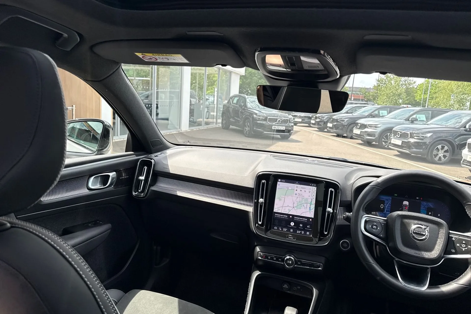 Volvo XC40 thumbnail image number 32