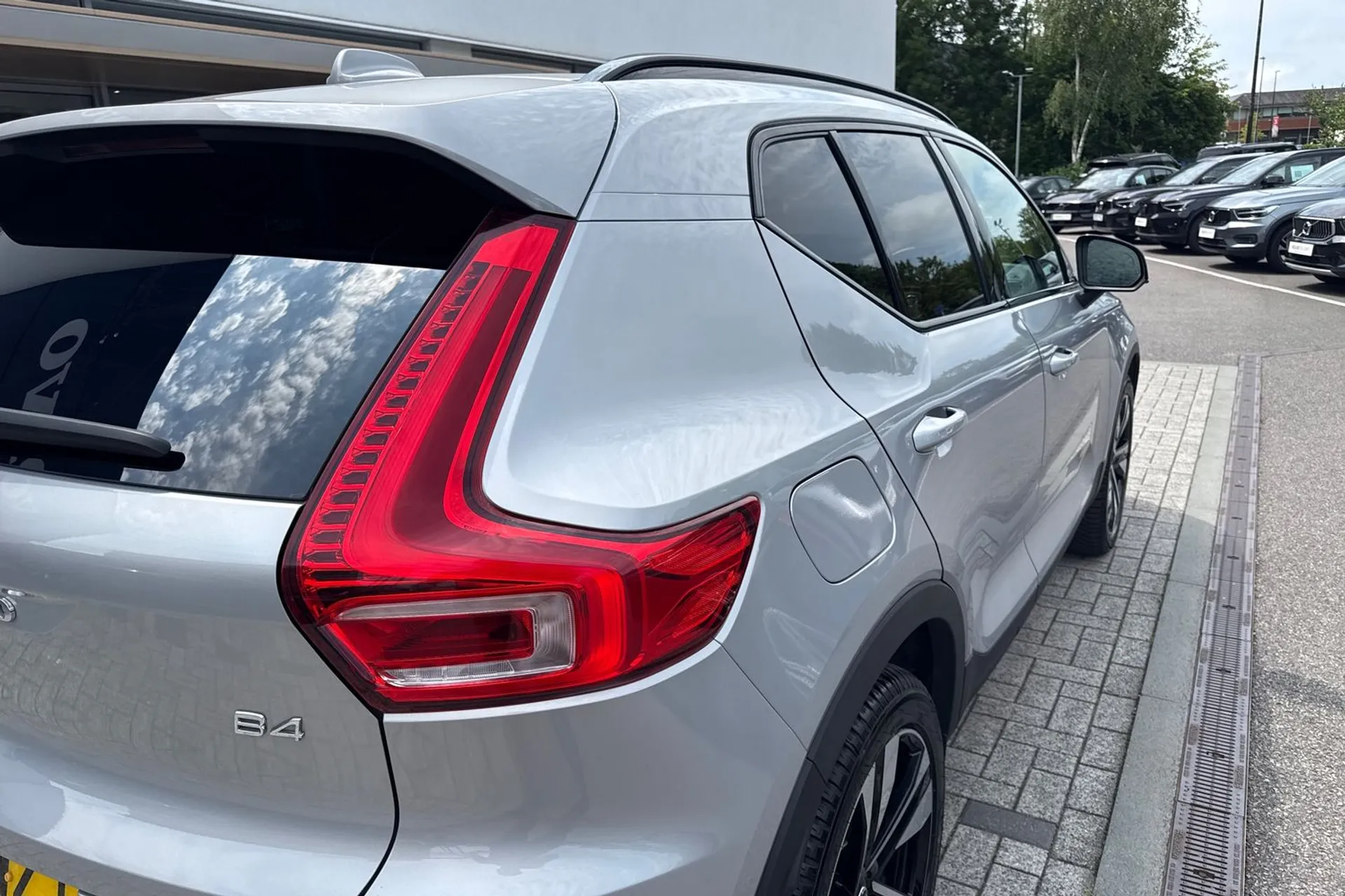 Volvo XC40 thumbnail image number 15