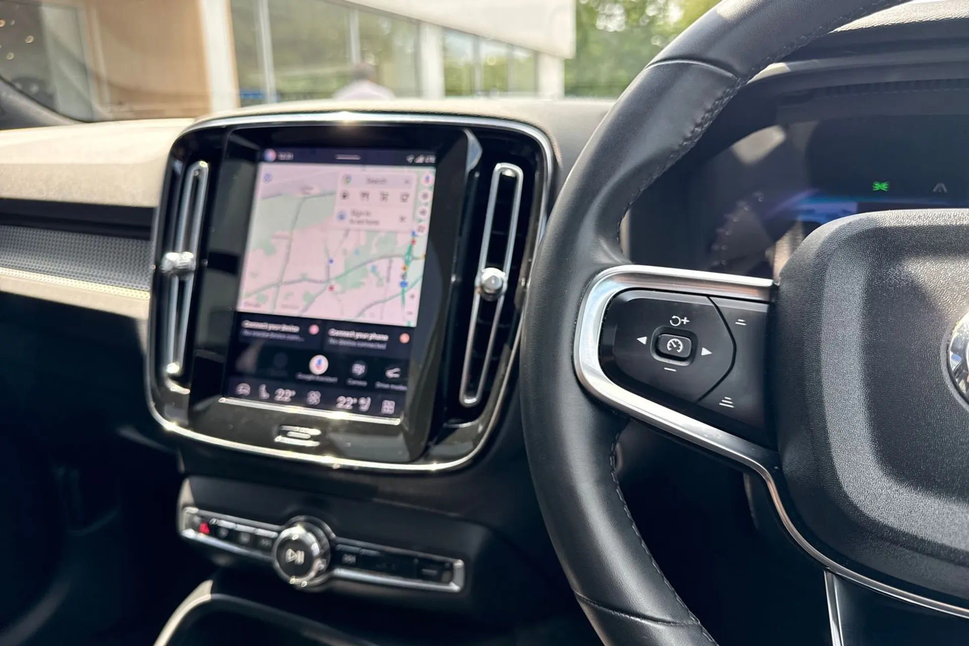 Volvo XC40 thumbnail image number 36