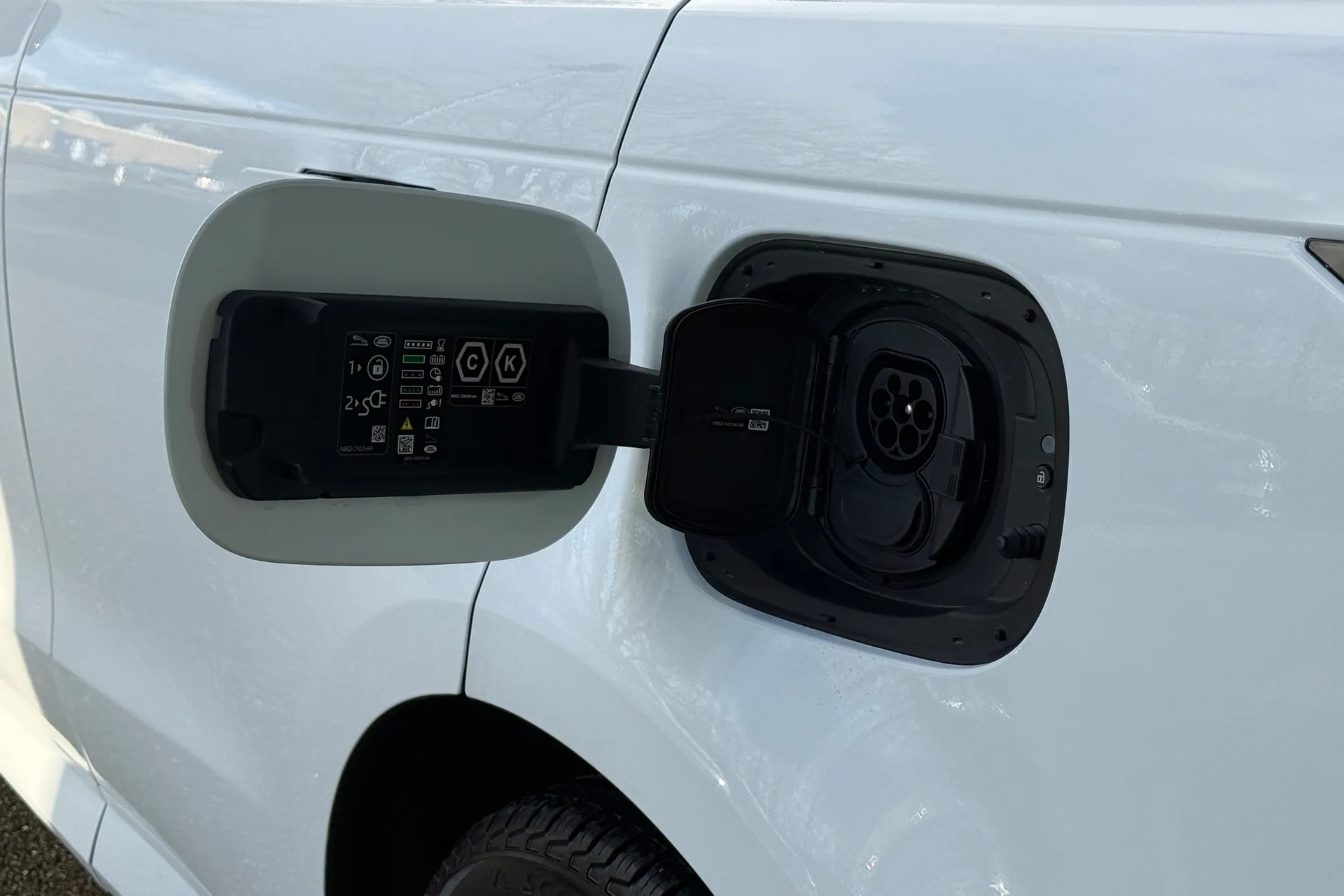 LAND ROVER RANGE ROVER SPORT thumbnail image number 40