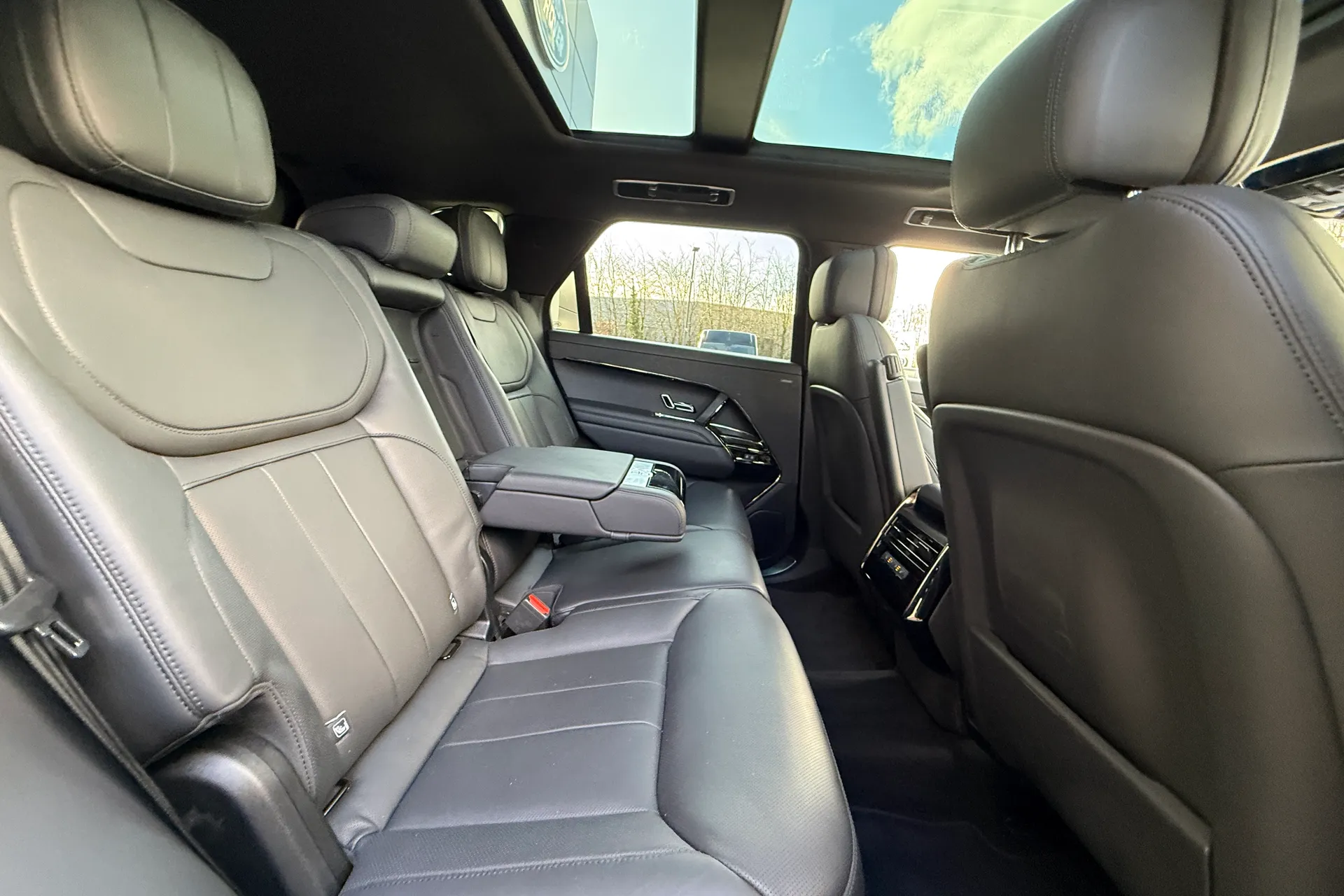 LAND ROVER RANGE ROVER SPORT thumbnail image number 42